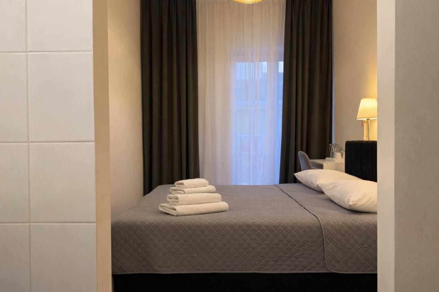 Double Room with Shared Bathroom