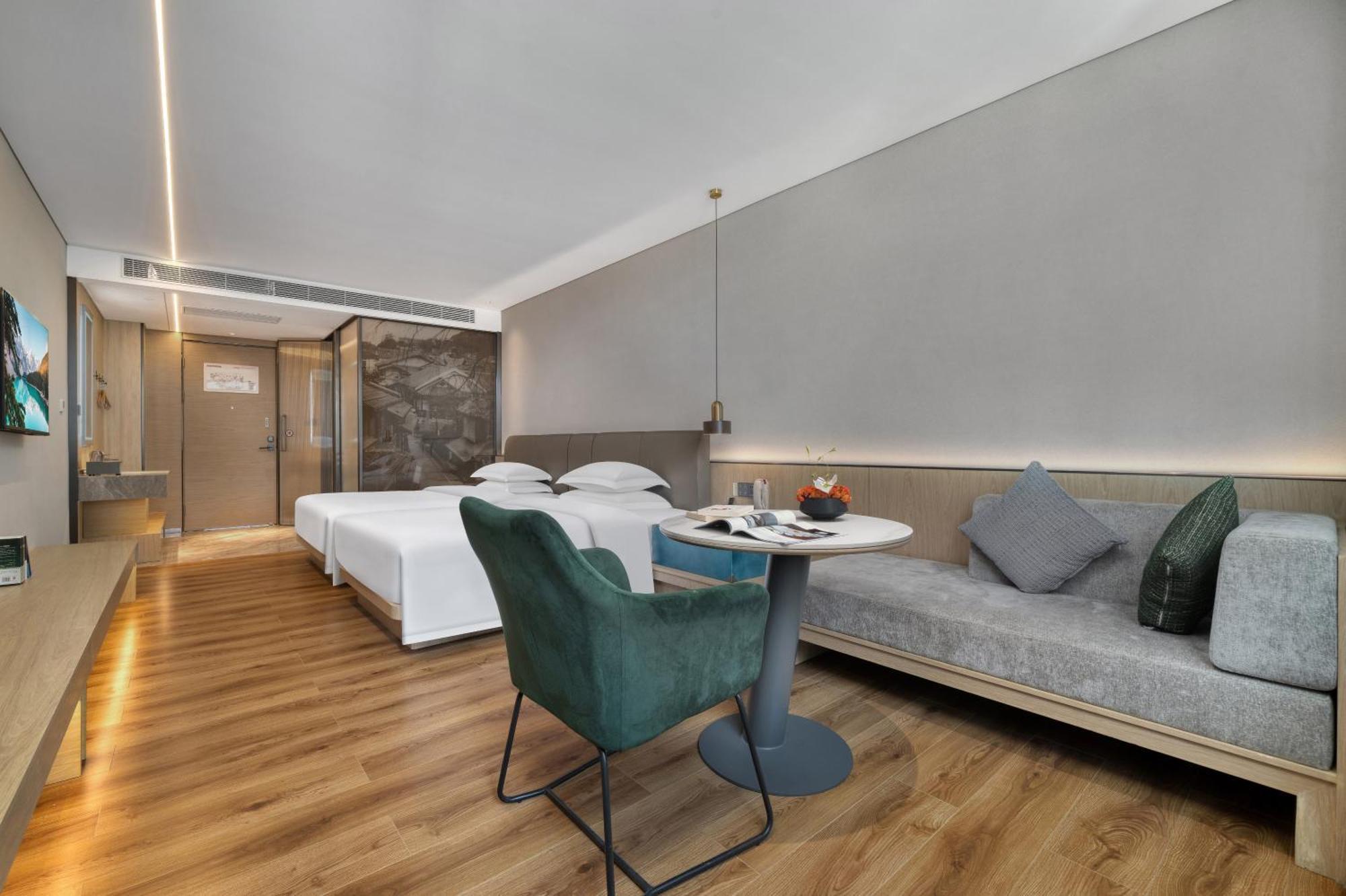 Twin Room with Private Bathroom