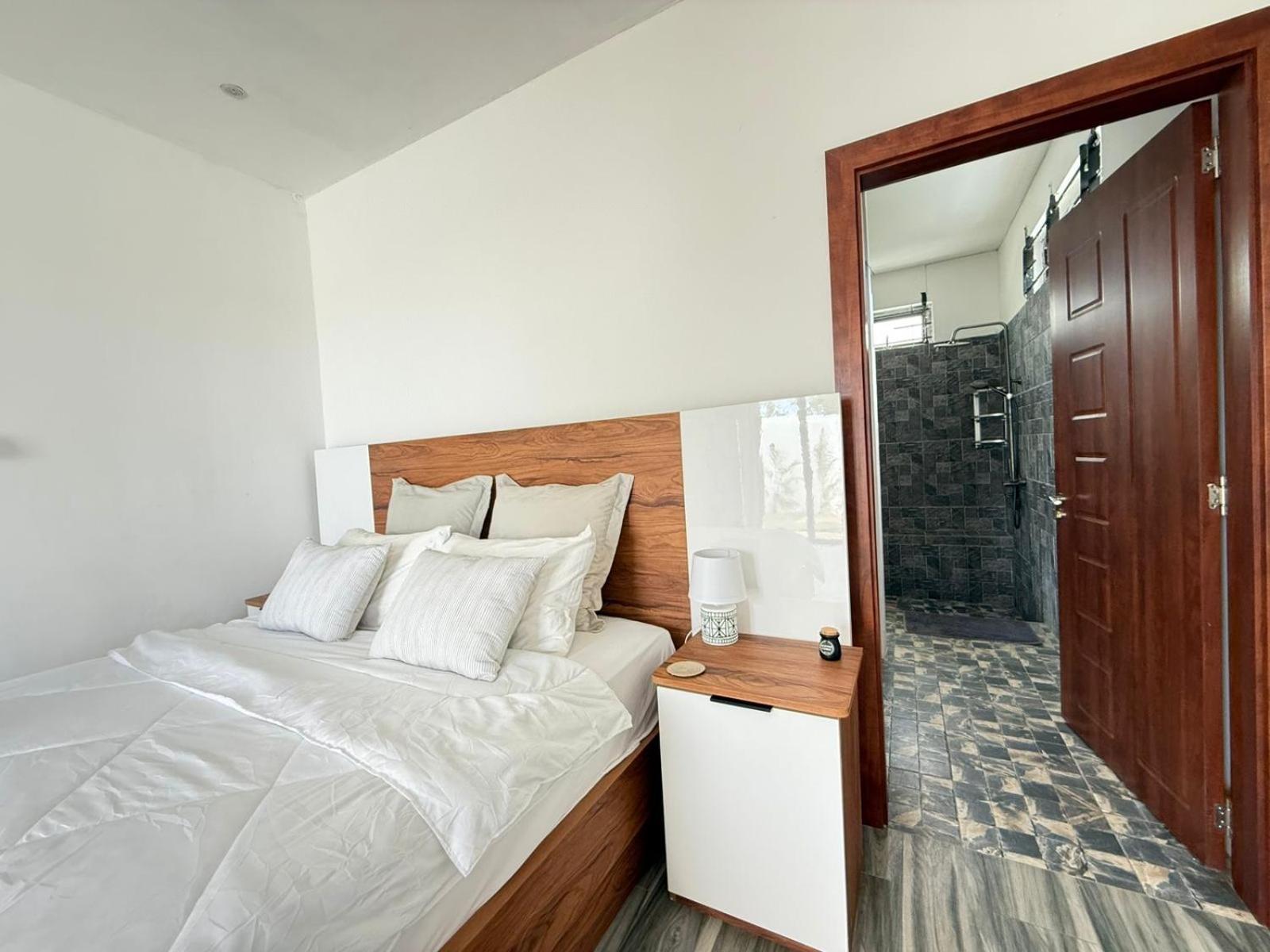 One-Bedroom Villa