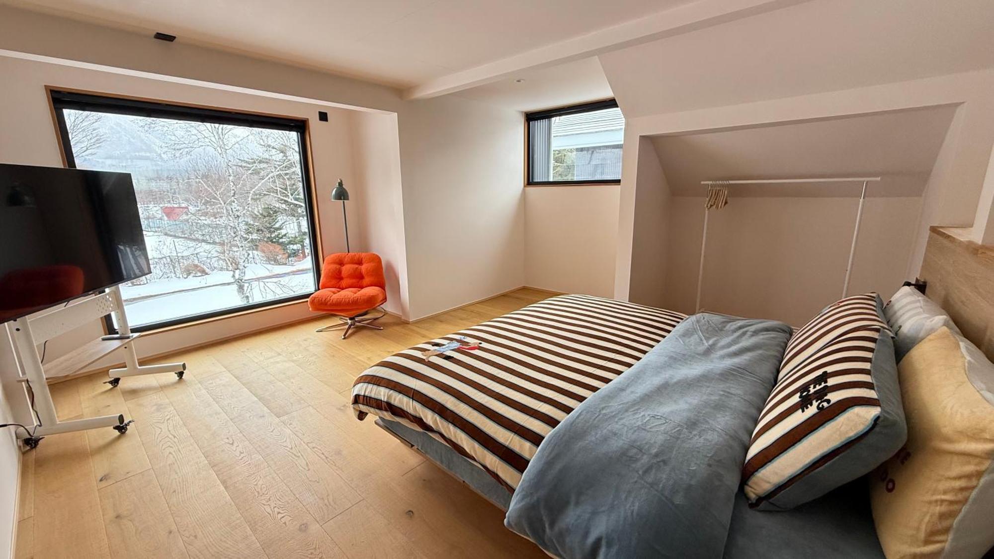 Superior King Suite
