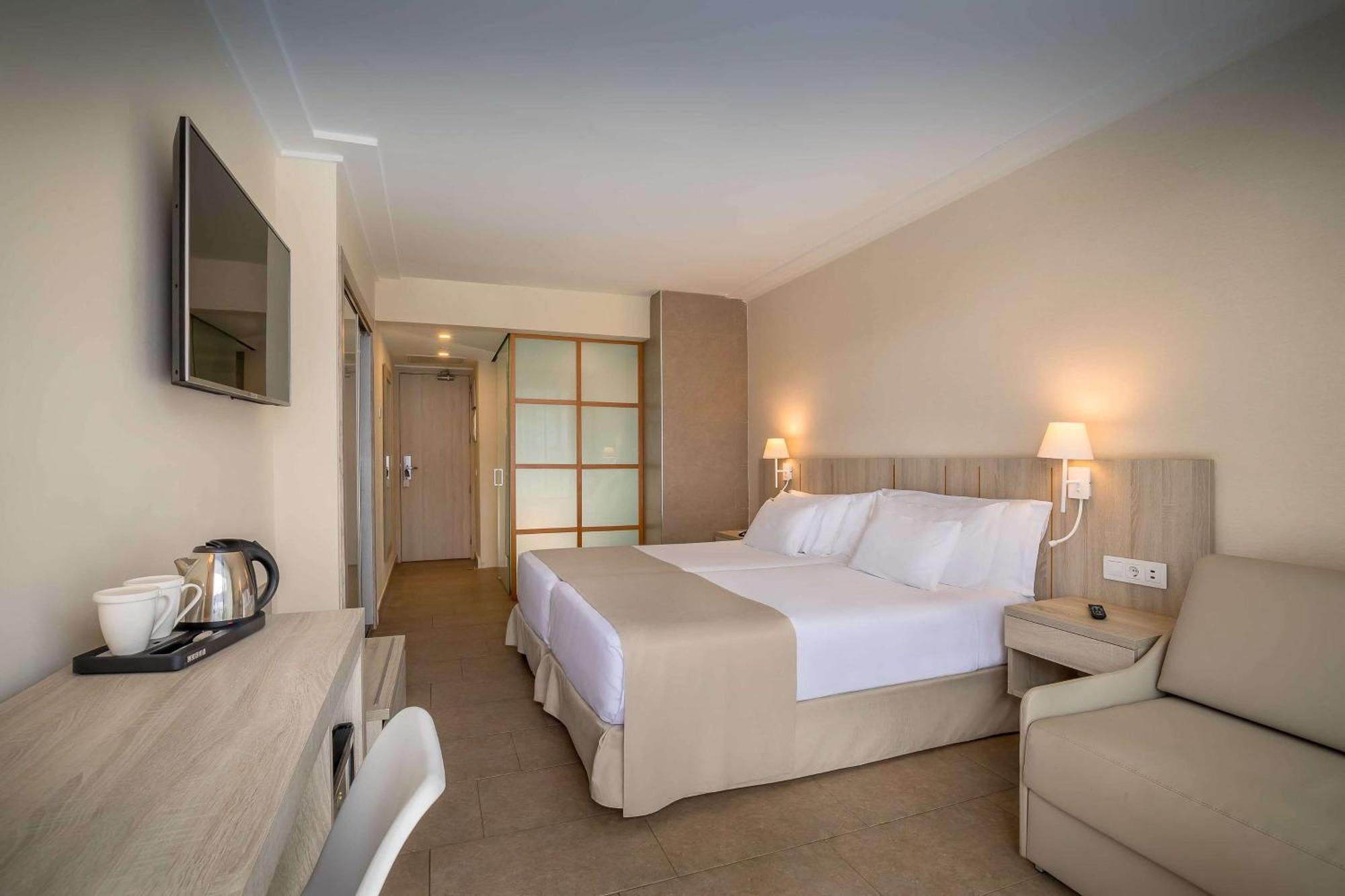 Double or Twin Room with Spa Access