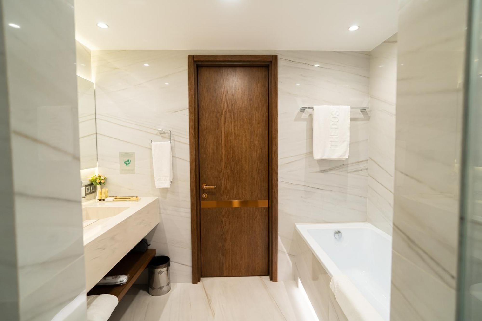 Deluxe Double Room with Bath
