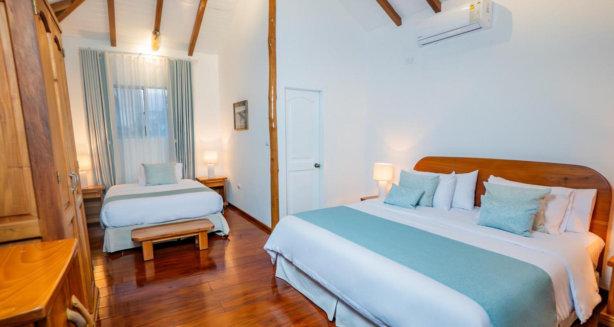 Triple Room with Garden View