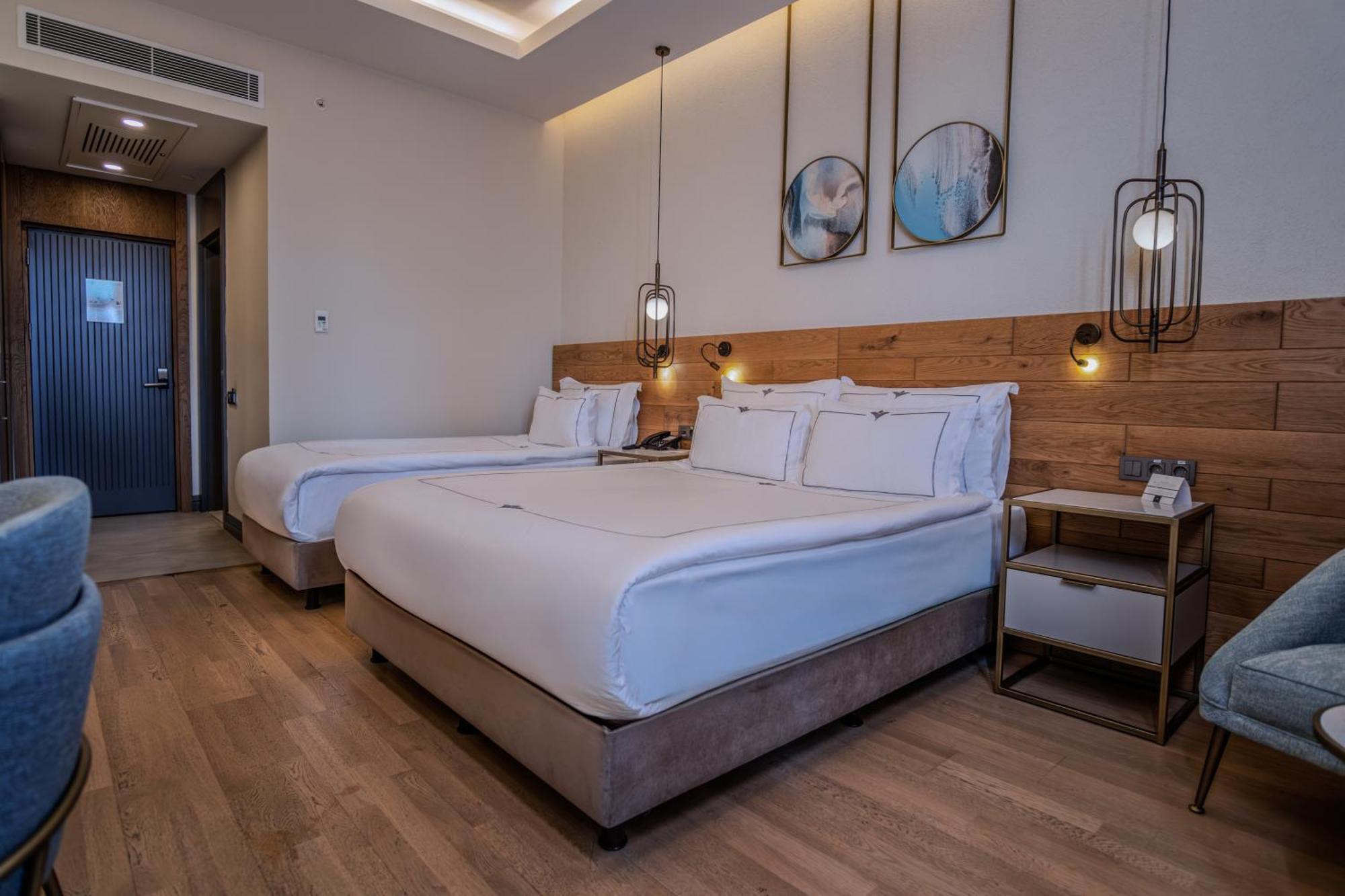 Superior Room with Side Sea View