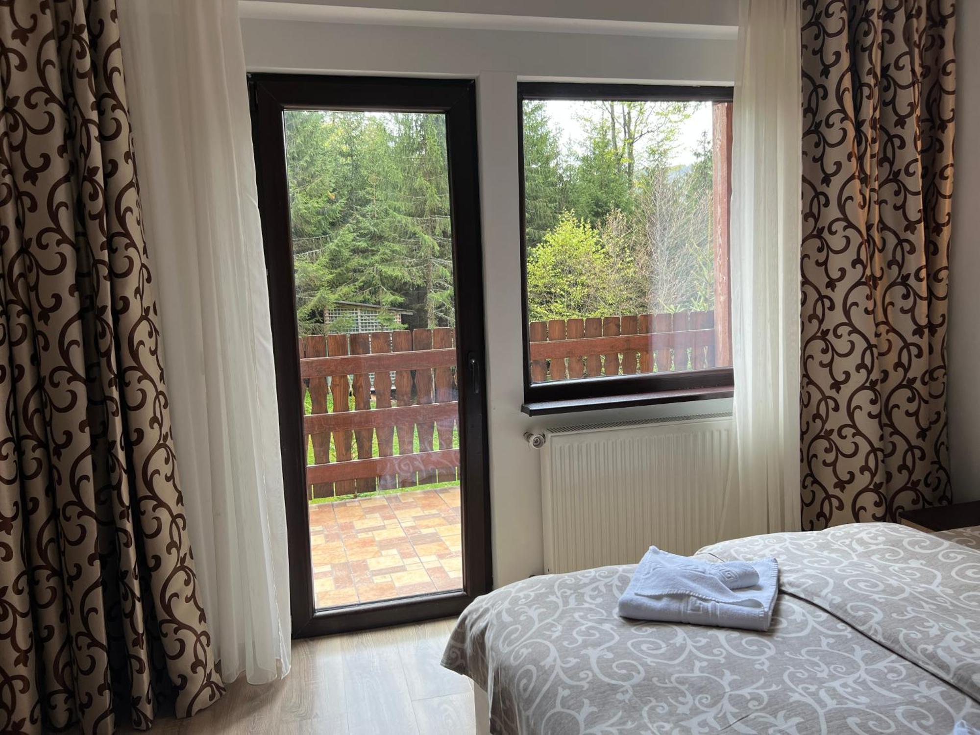 Queen Room with Balcony