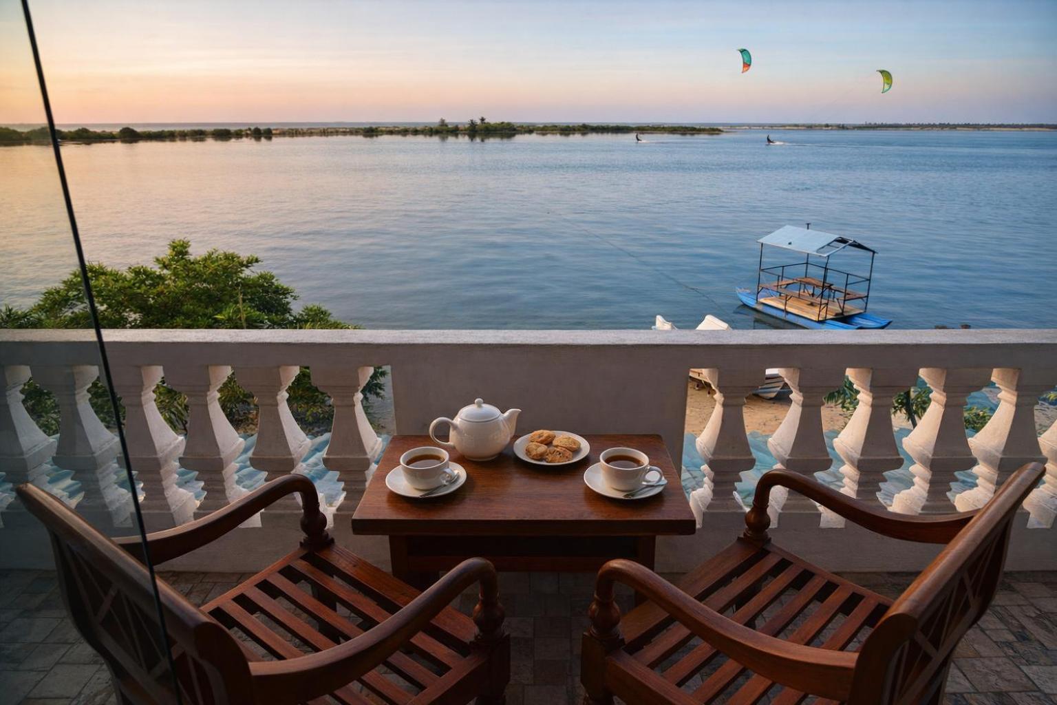 Deluxe Double Room with Balcony and Sea View