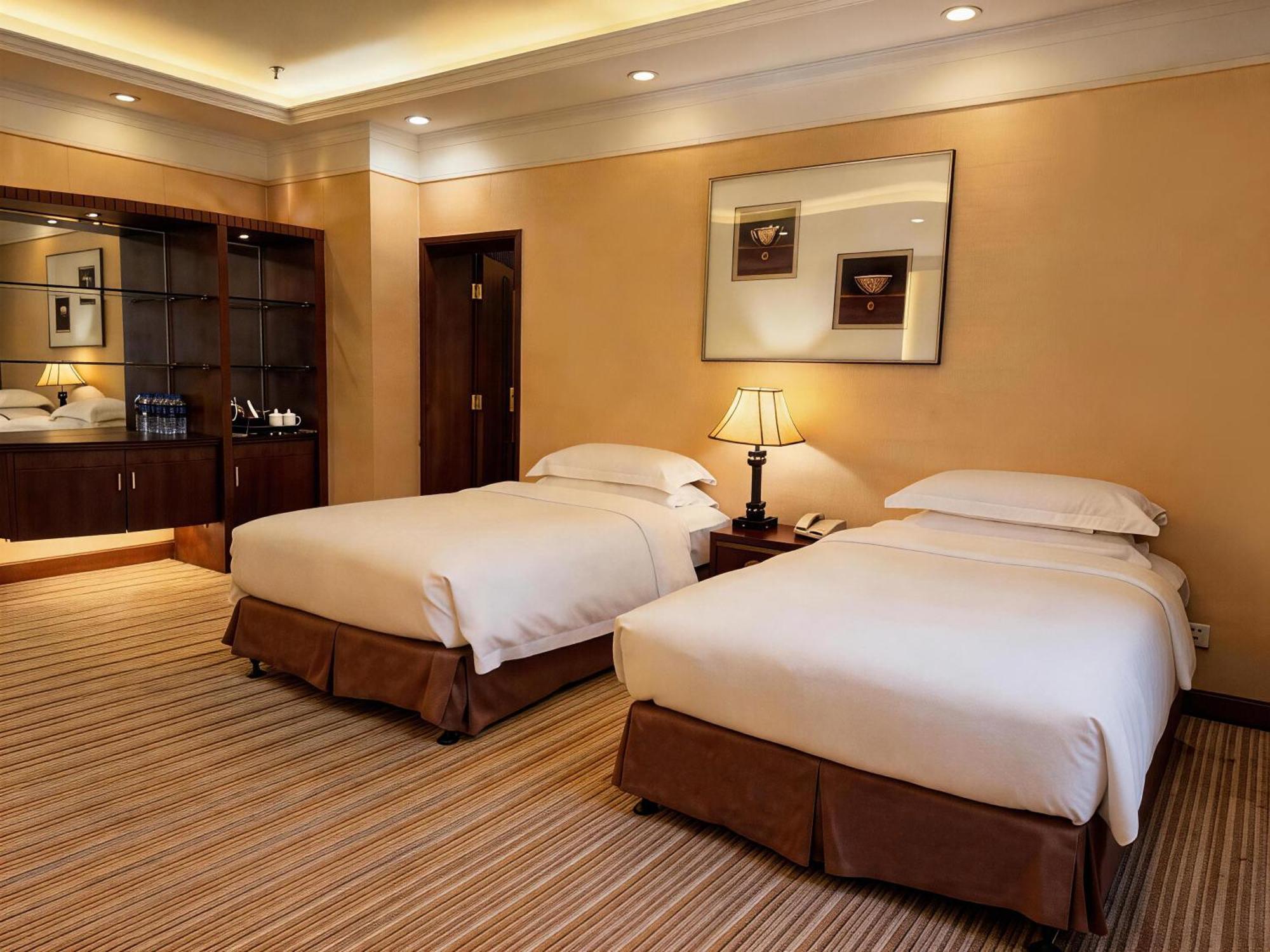 Executive Family Suite