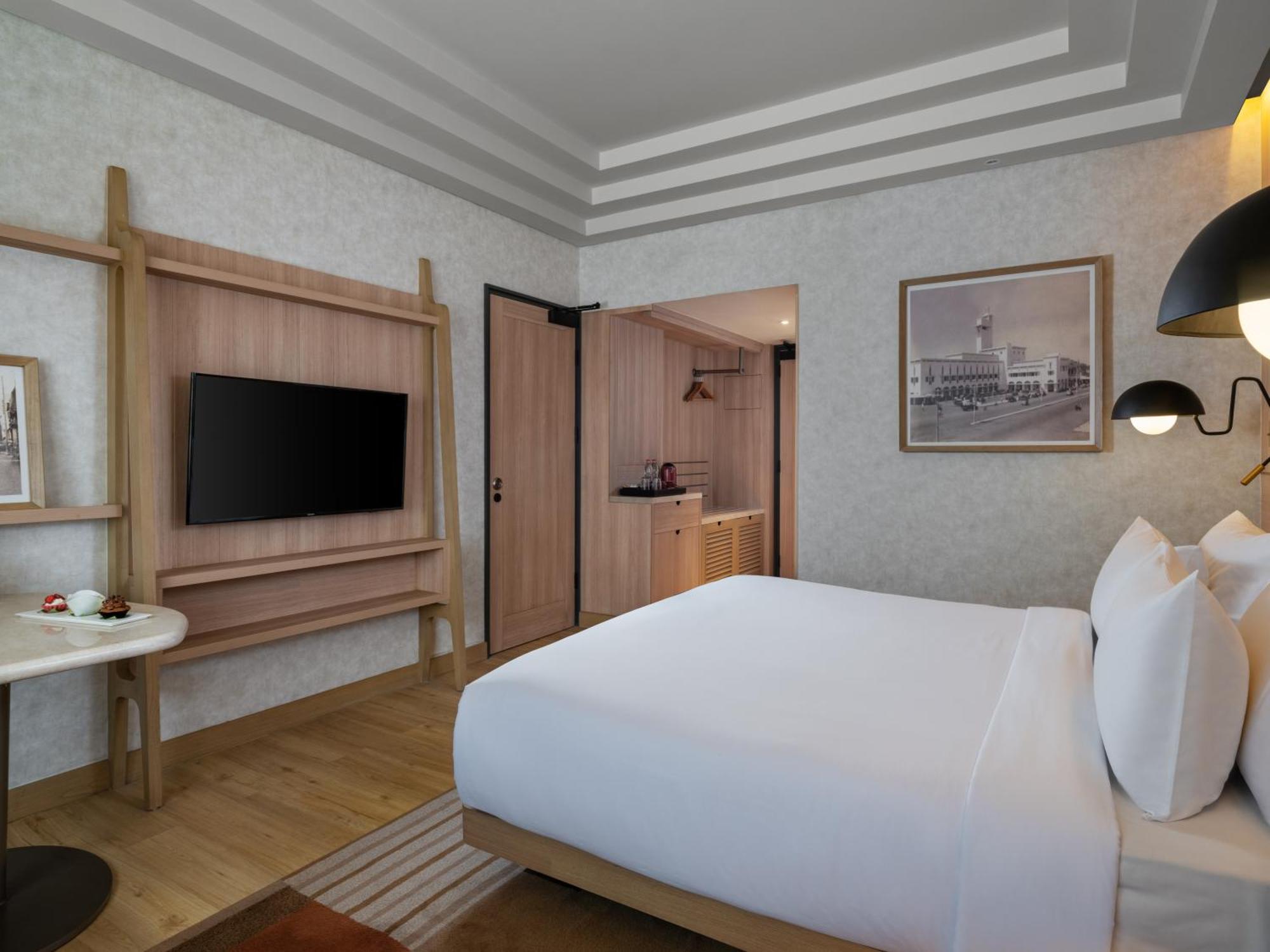 Deluxe Premier Double Bed
