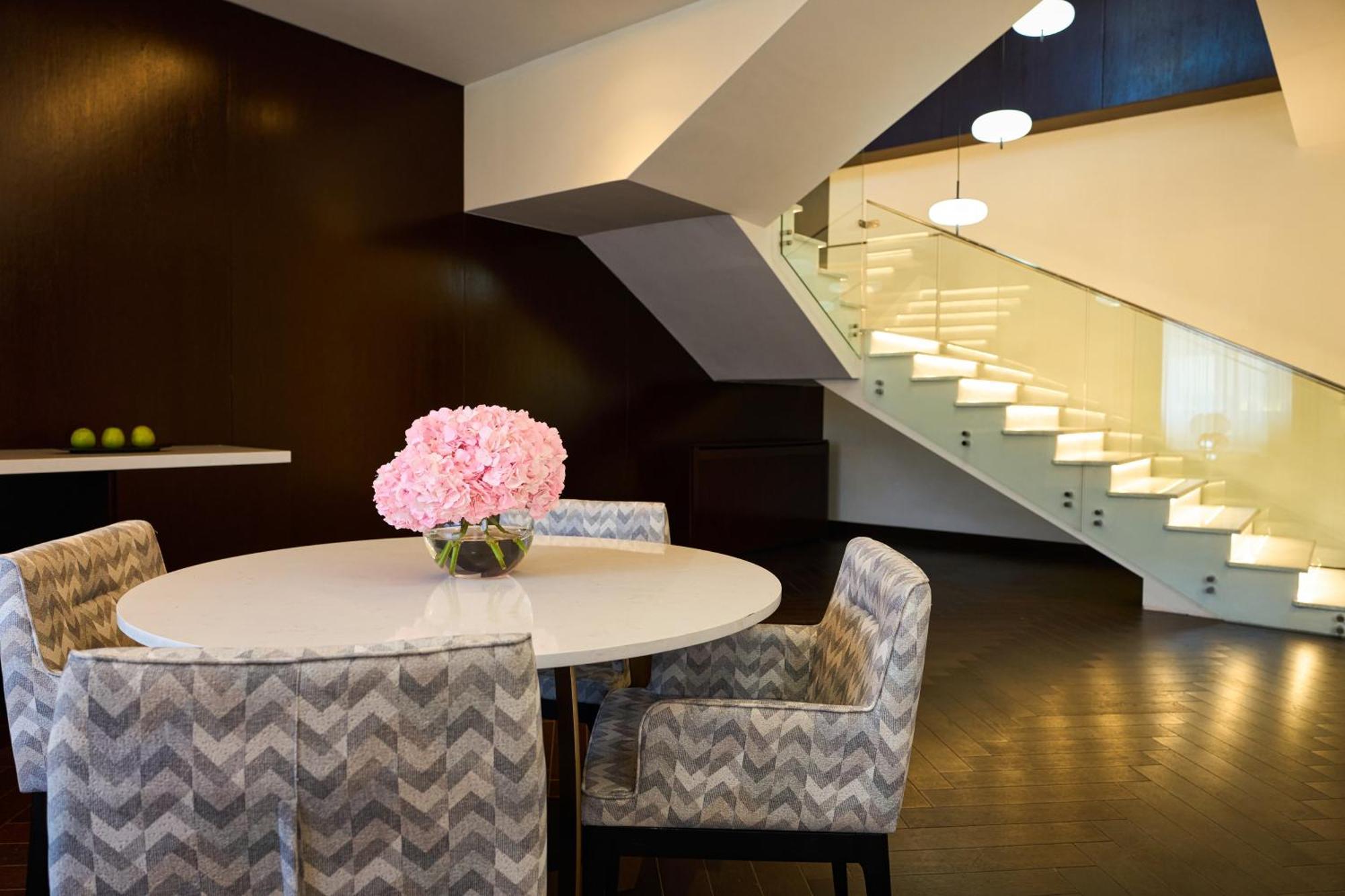 Duplex Room