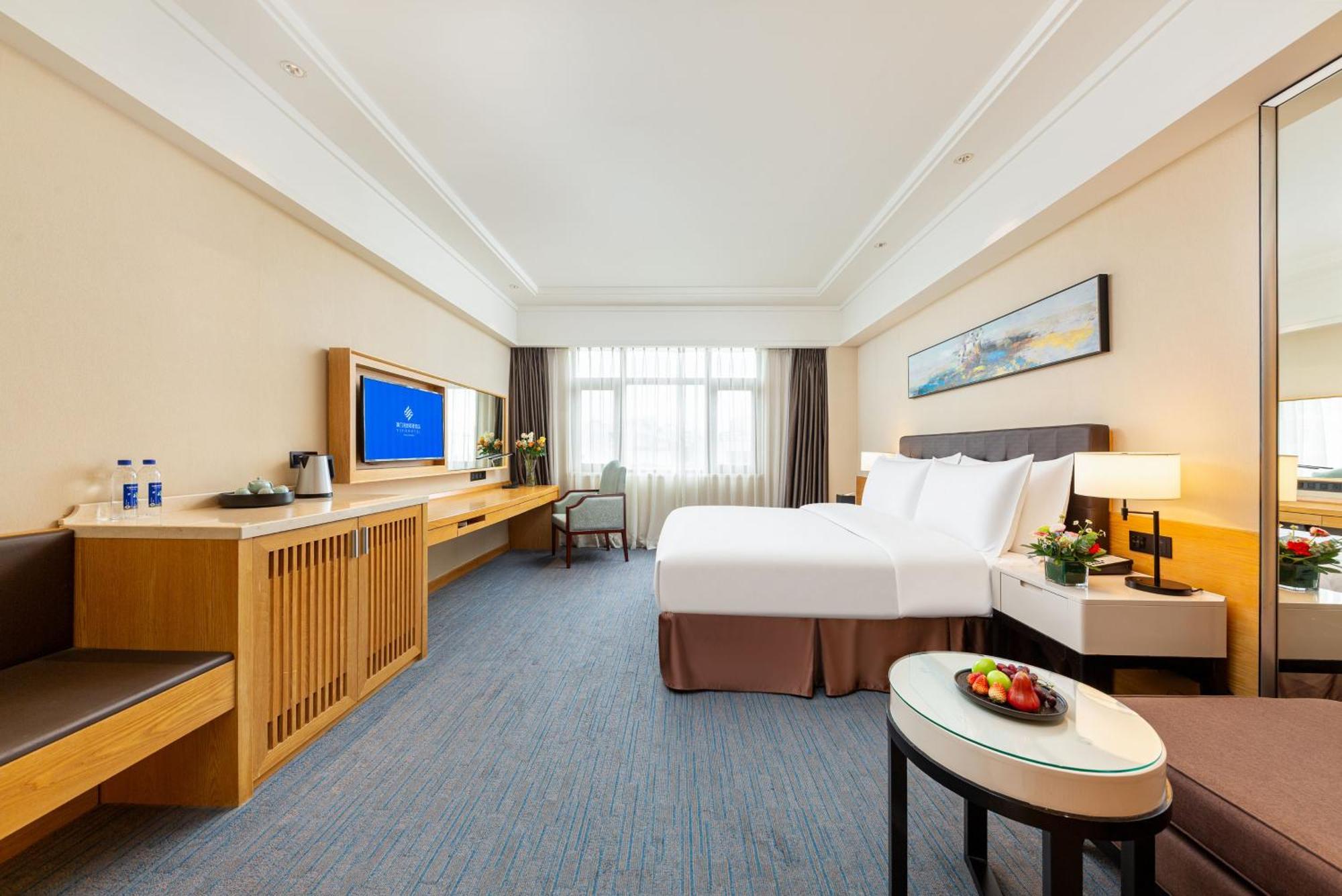 Executive Triple Room