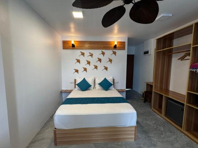 Triple Room with Balcony