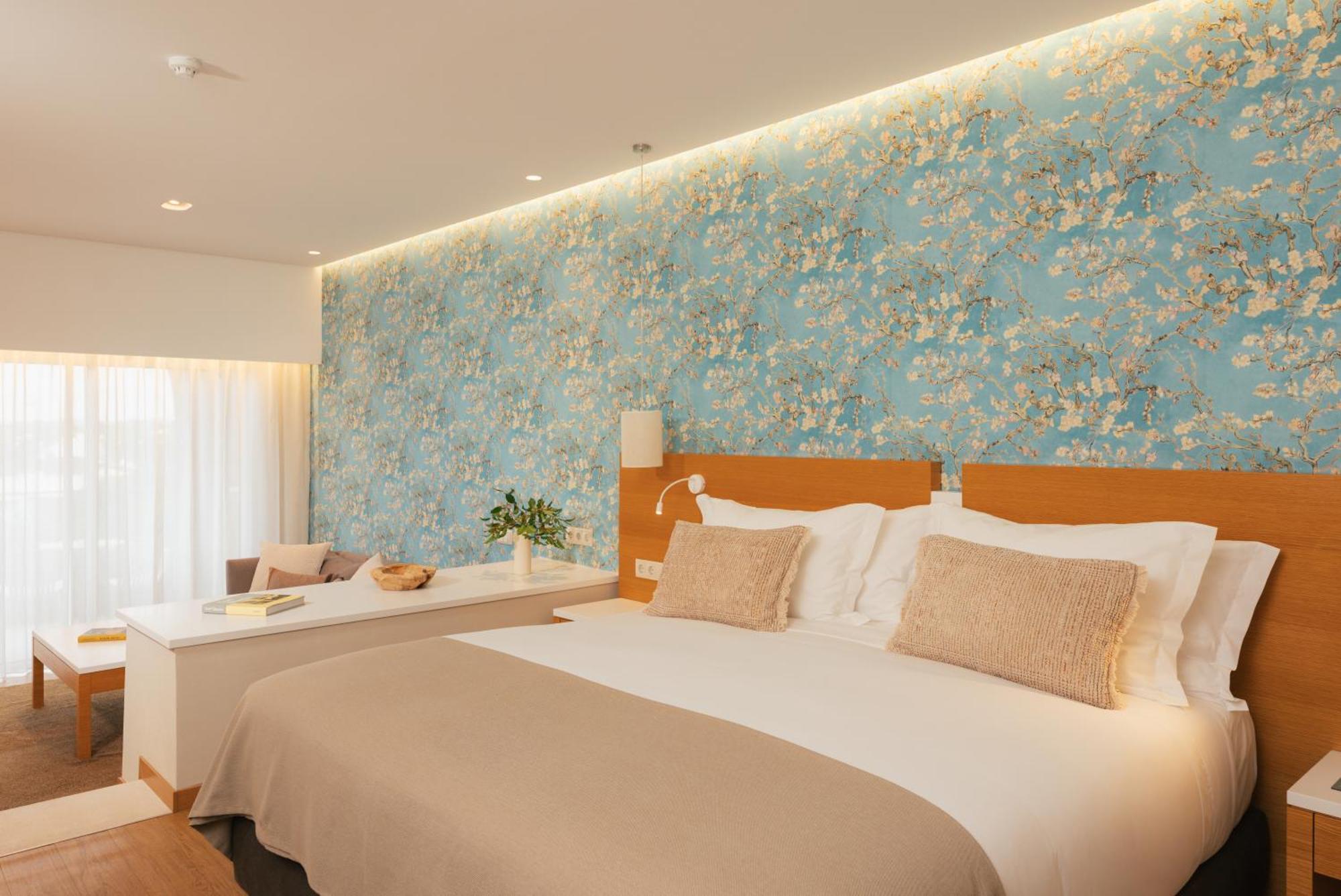 Junior Suite with Nature View