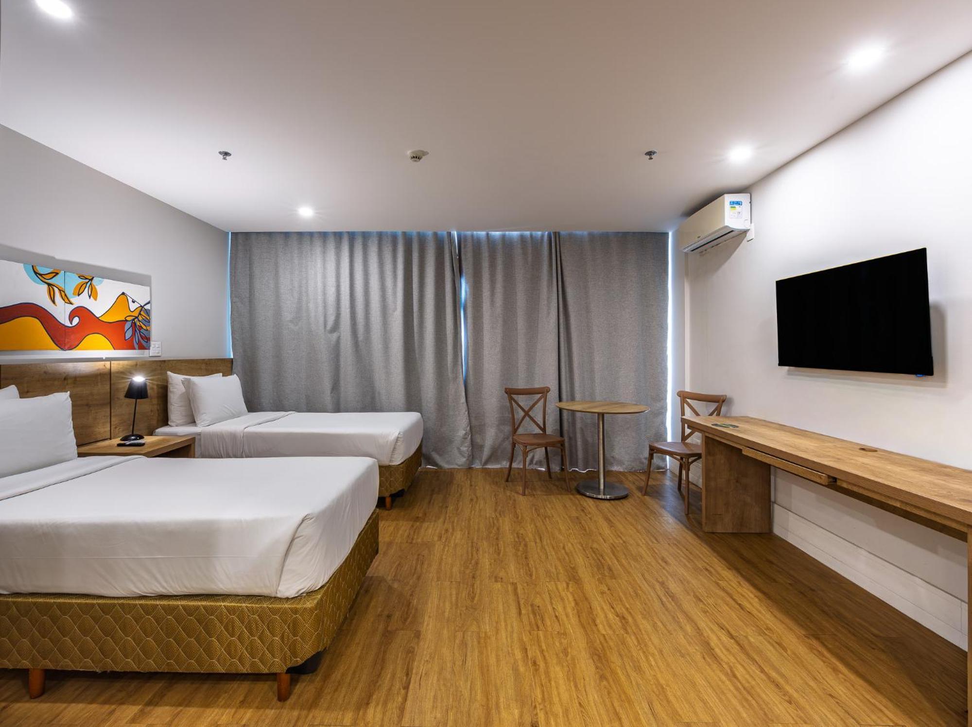 Deluxe Twin Room with Balcony