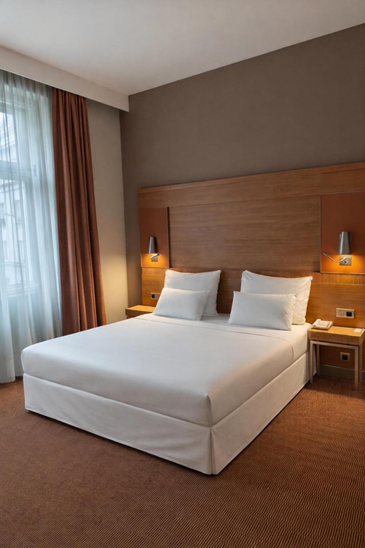 Standard Room with Double Bed