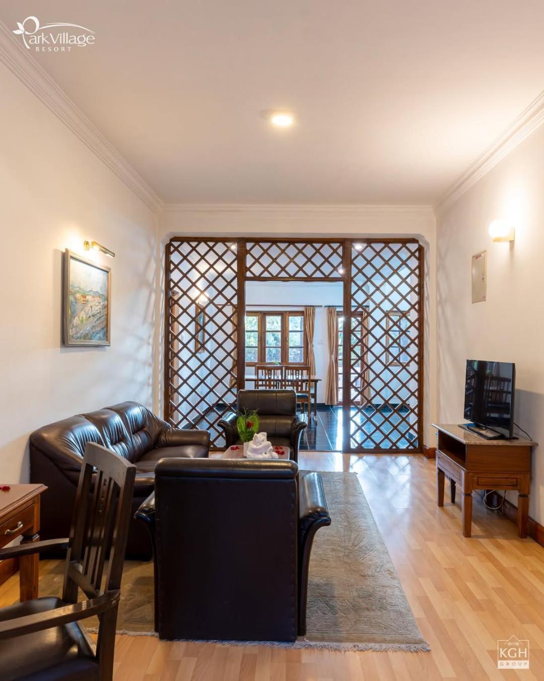 Family Two-Bedroom Apartment with View