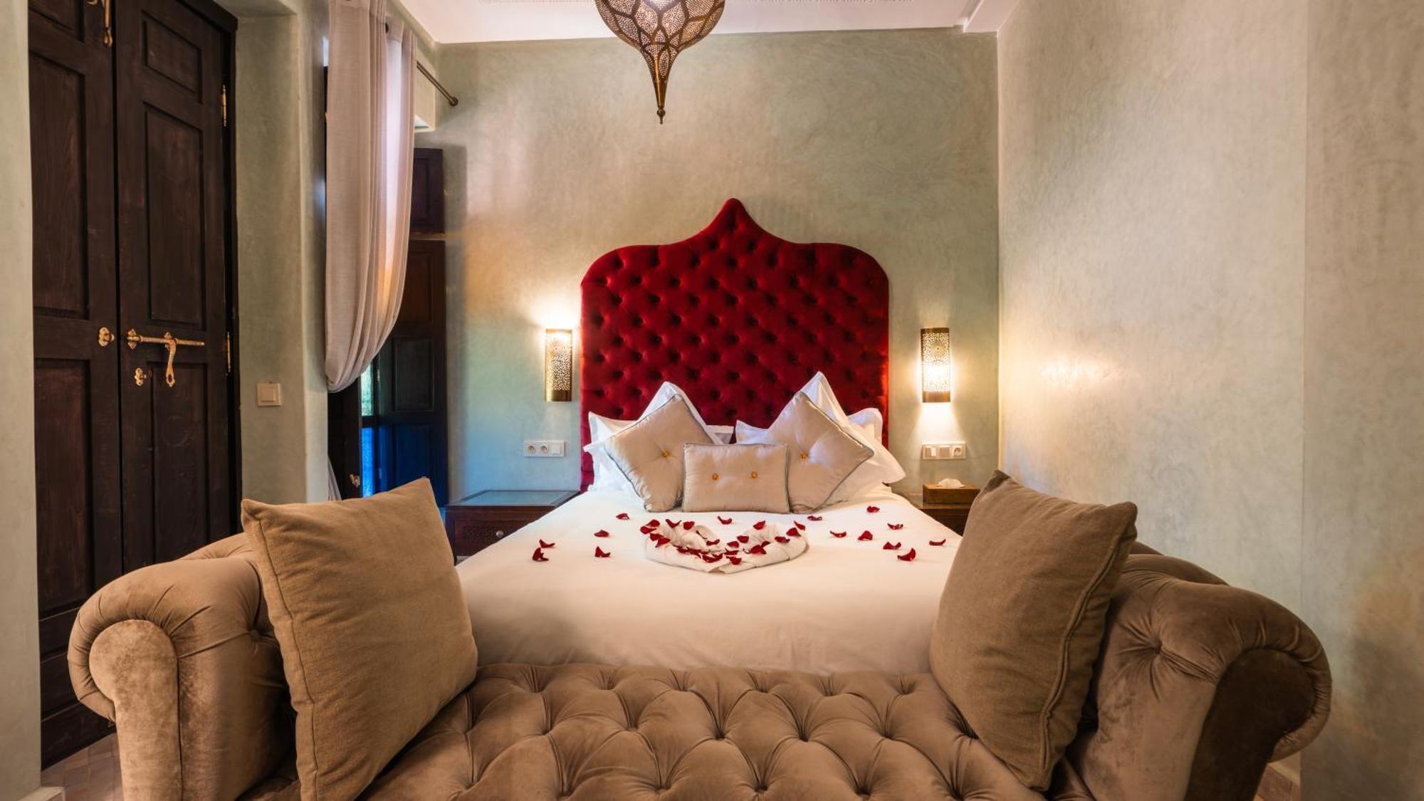 Deluxe King Suite