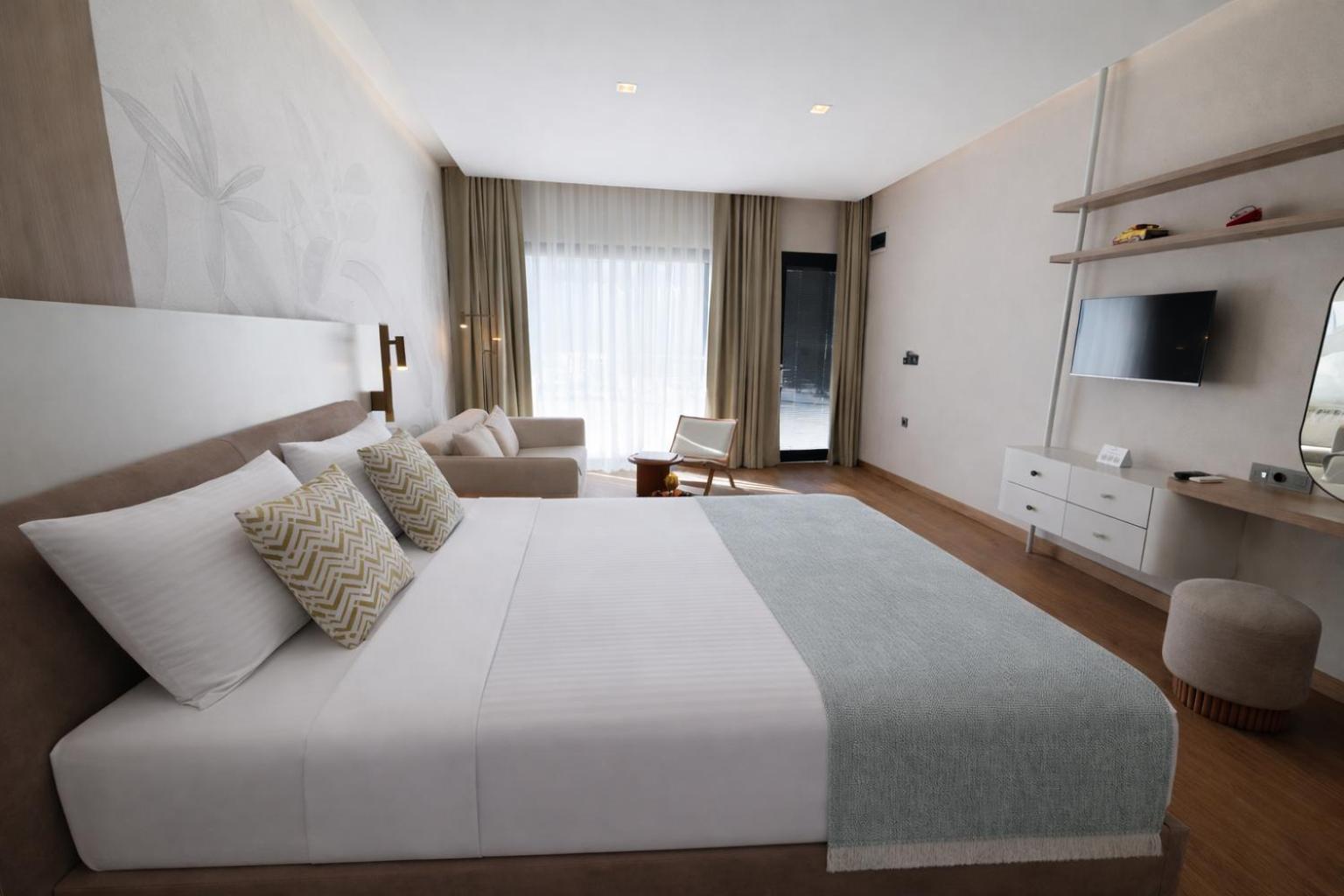 Premium Quadruple Room