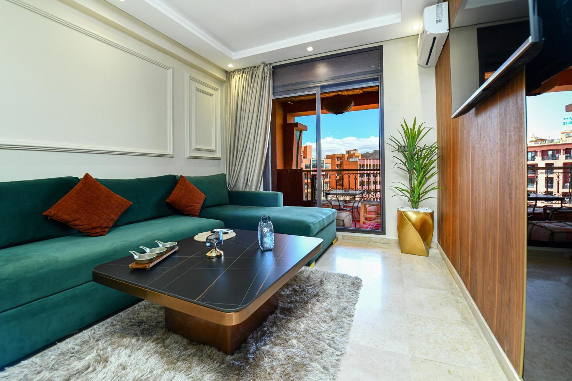 One-Bedroom Apartment