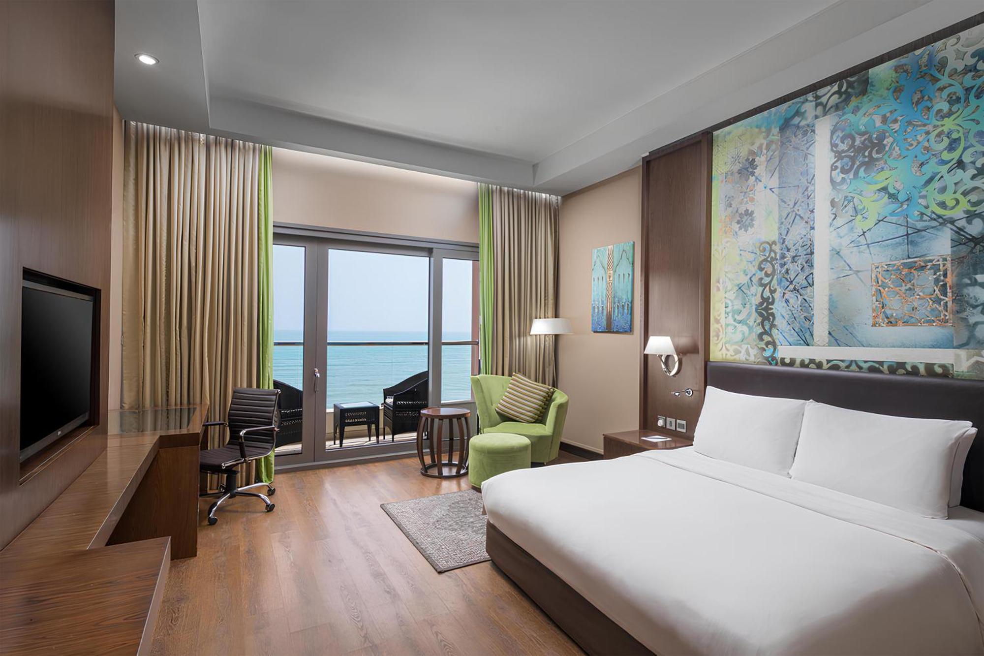 Superior Room with Pool and Ocean View
