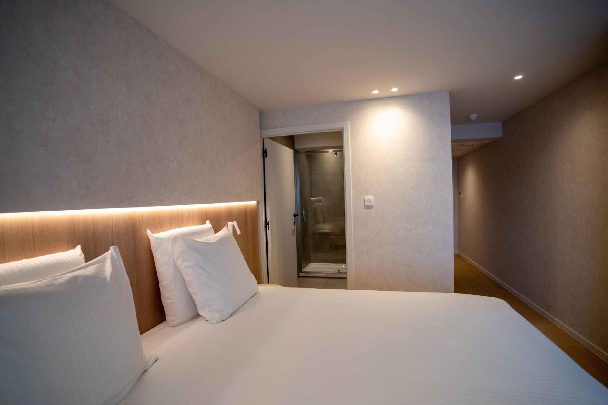 Standard Double Room with Sea View