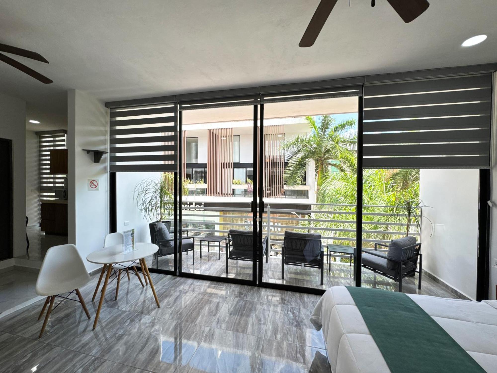 Superior King Suite