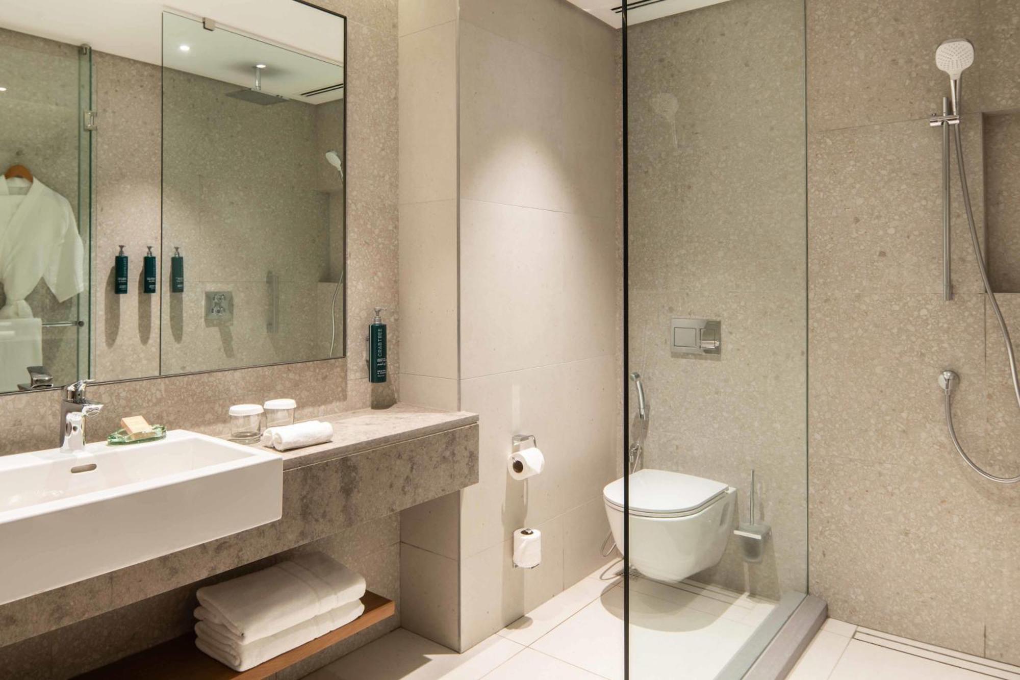 Deluxe Connected Room
