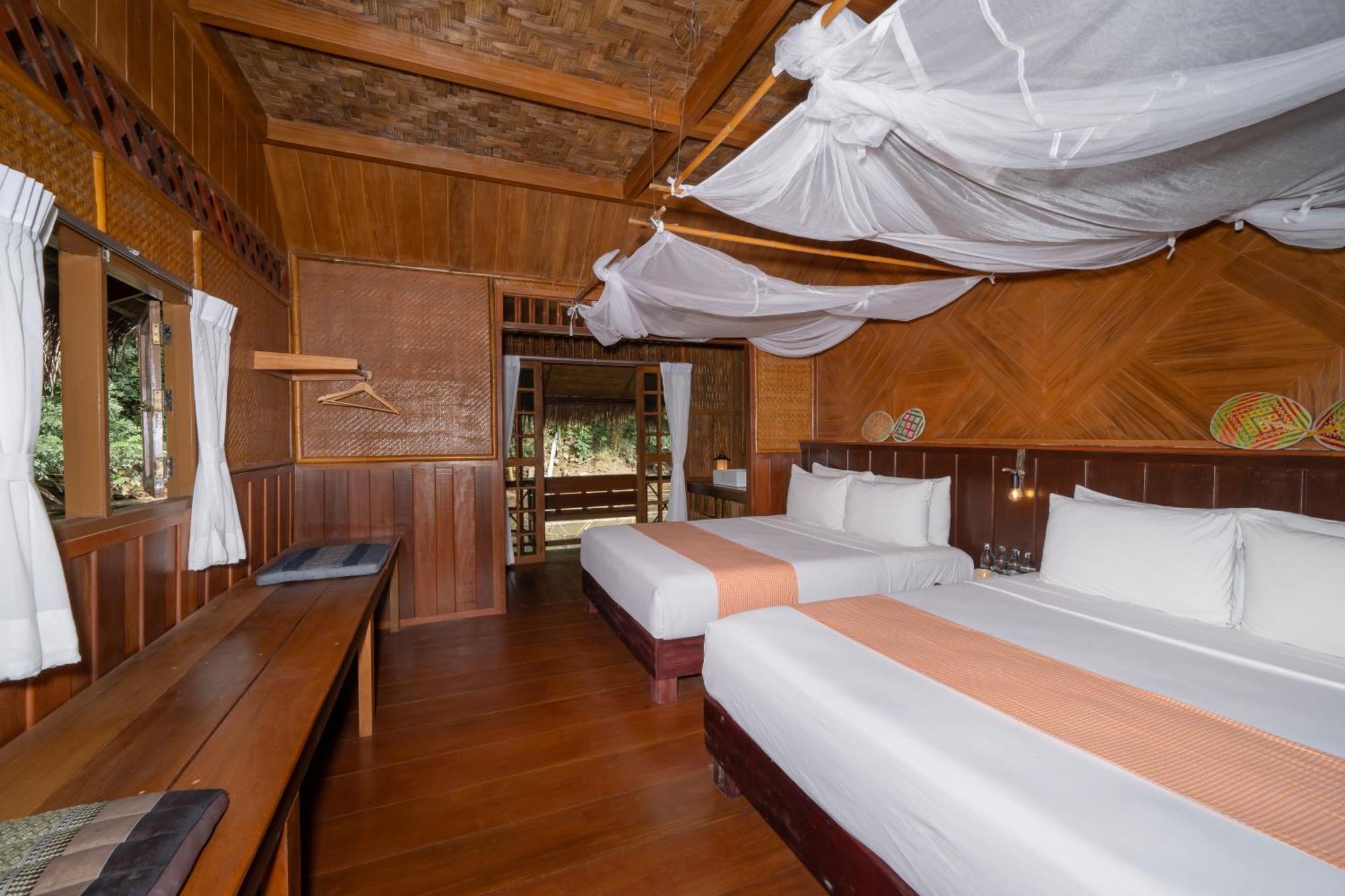 Jungle Vibe Quad with Breakfast & Dinner include join boat check in - check out