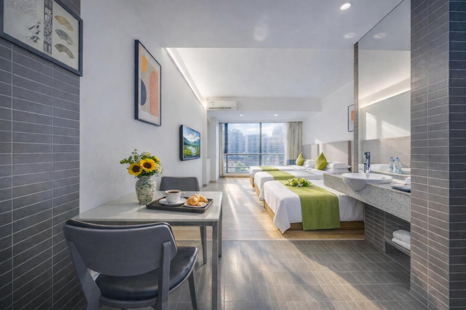 Superior Triple Room