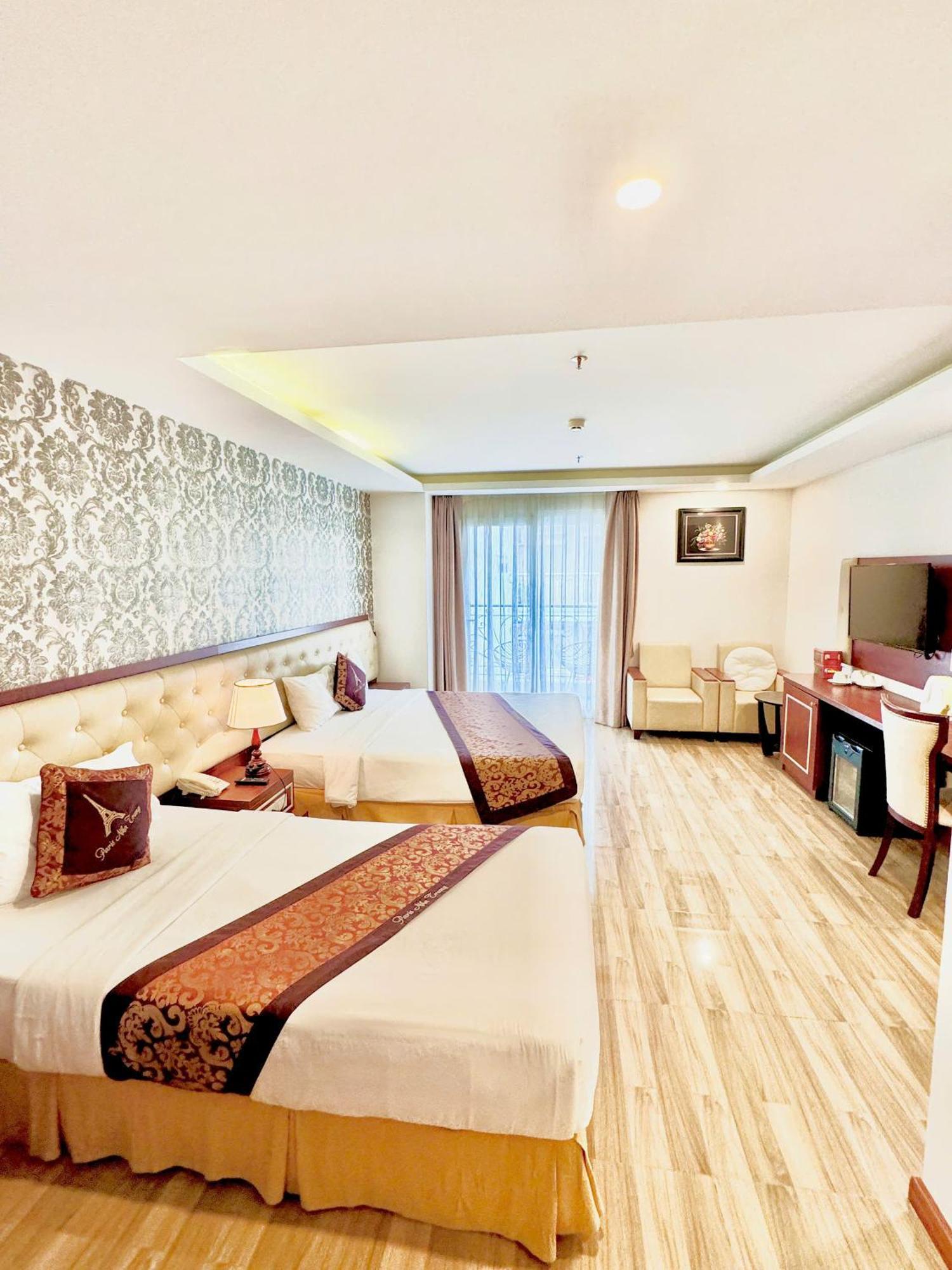 Triple Room with Balcony