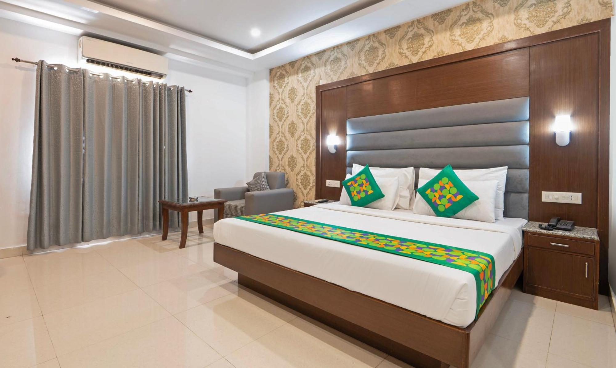 Premium Room With Balcony