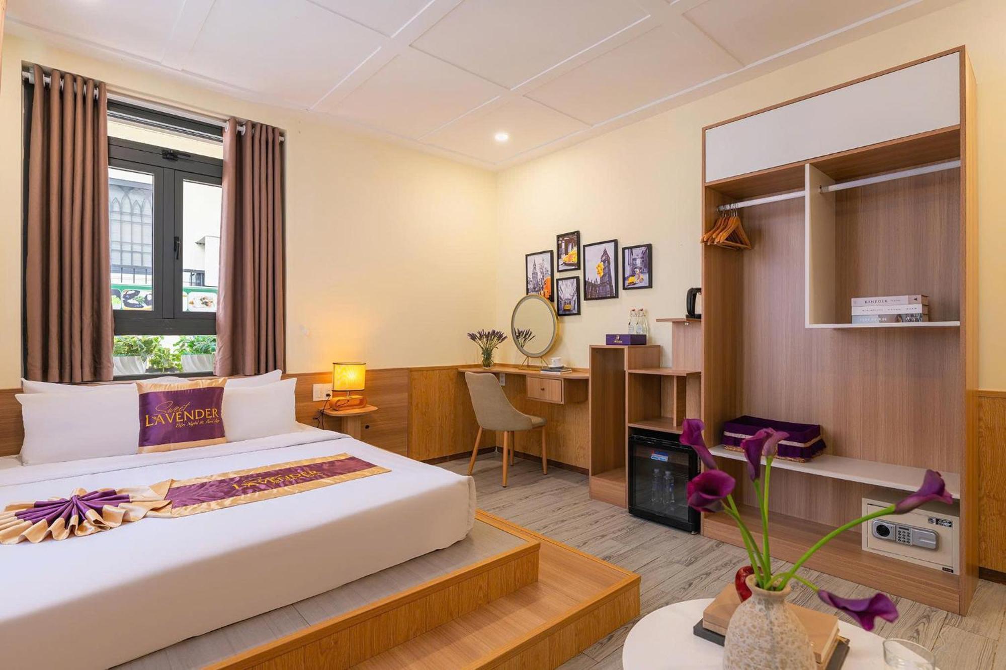 Suite with City View