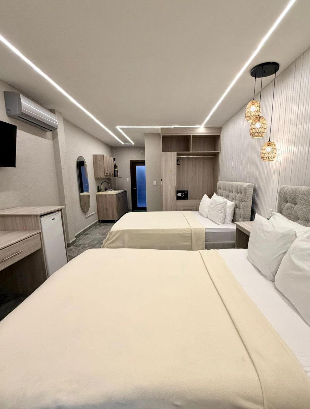 Double Room with Balcony and Sea View