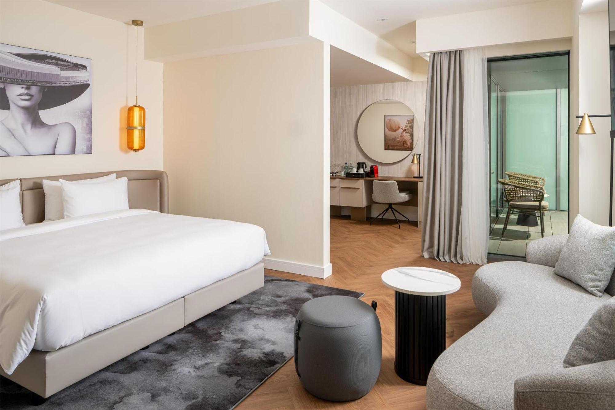 Premium Room with Balcony
