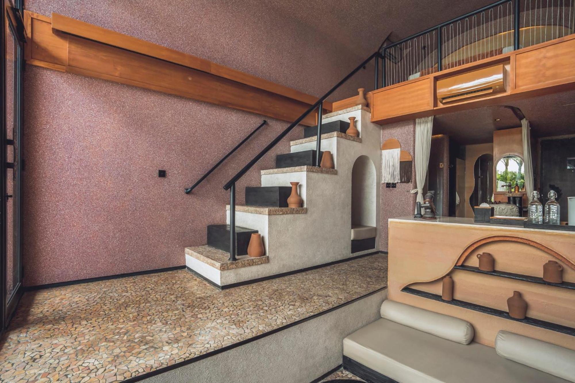 Grand One Bedroom Villa with Private Pool & Bathtub