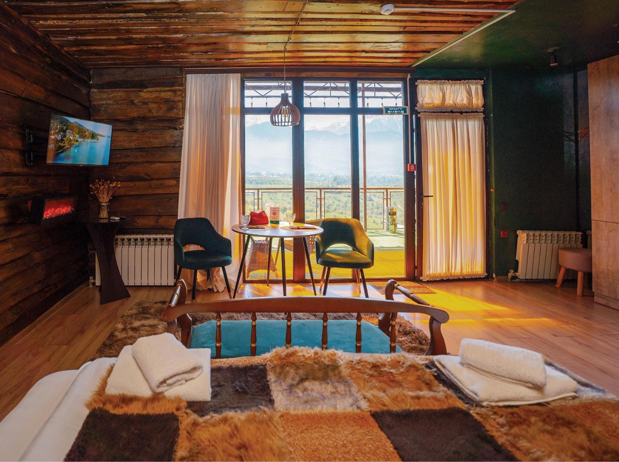 Large Double Room