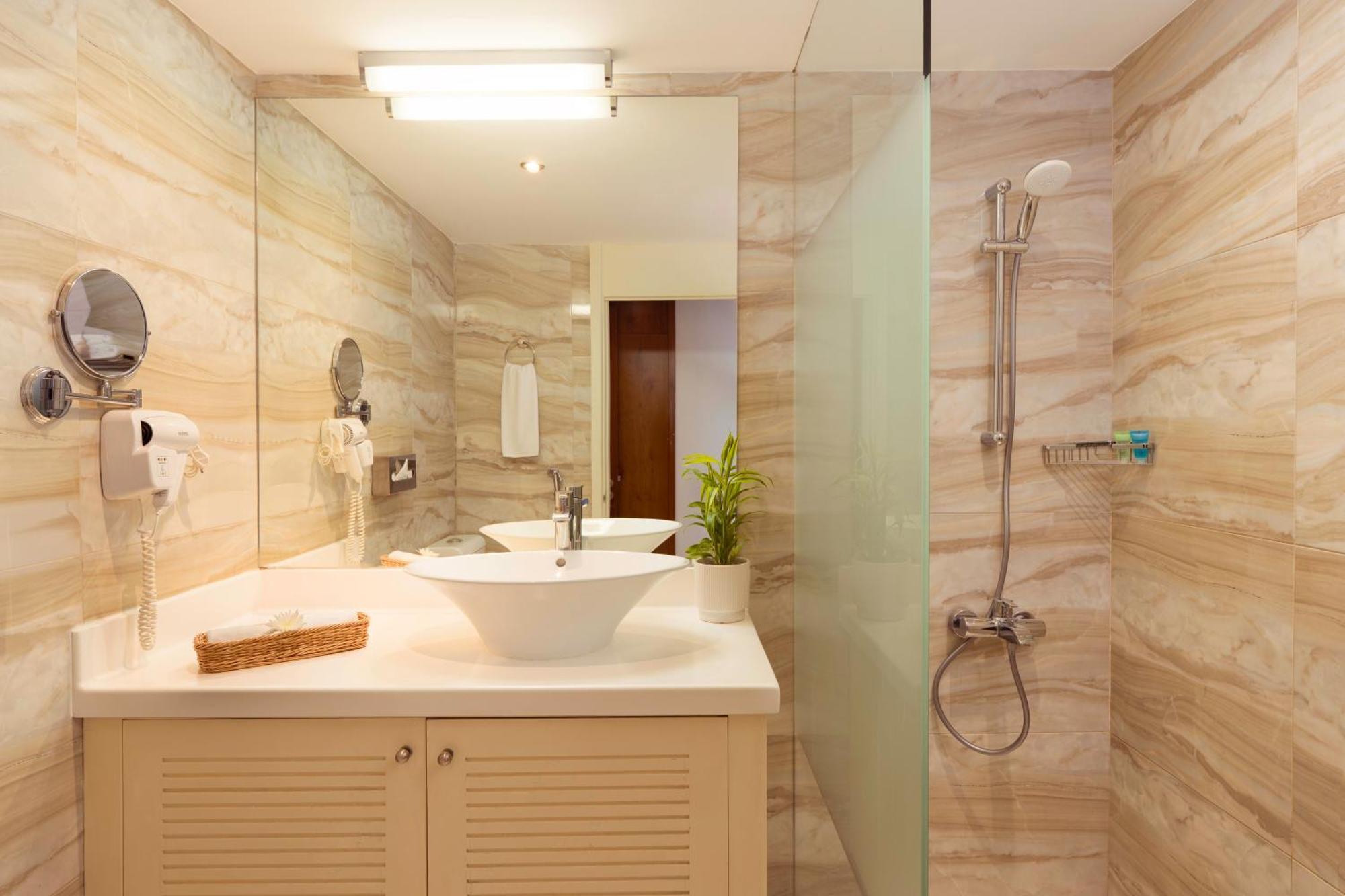Superior Single Room