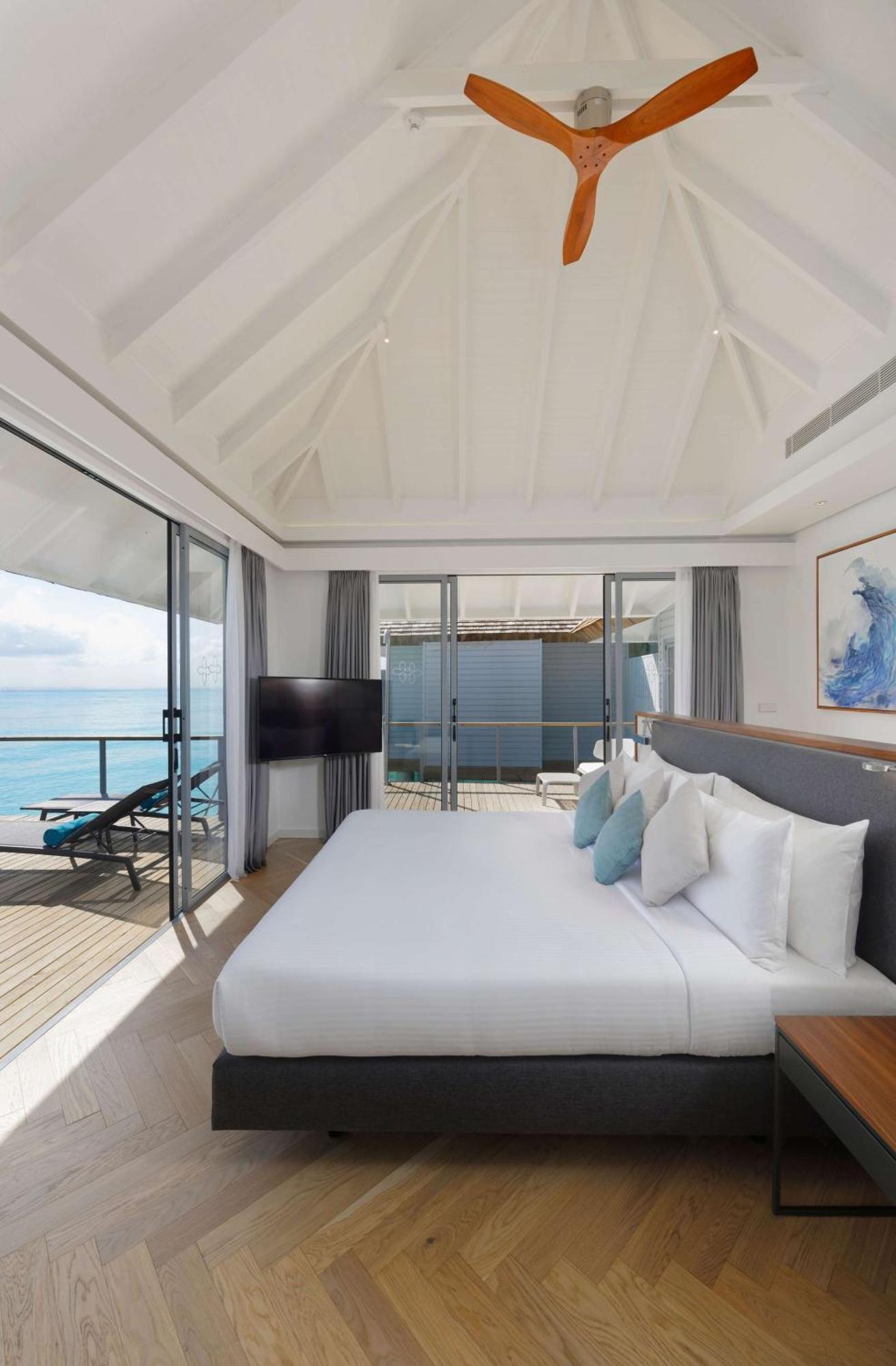 1 bedroom over water Villa