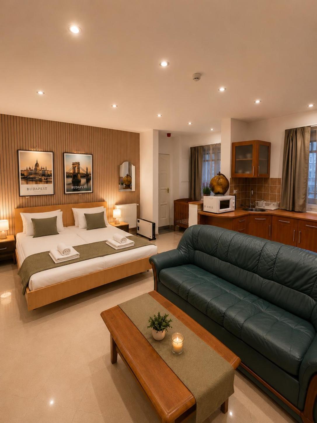 Two-Bedroom Apartment (4 Adults)