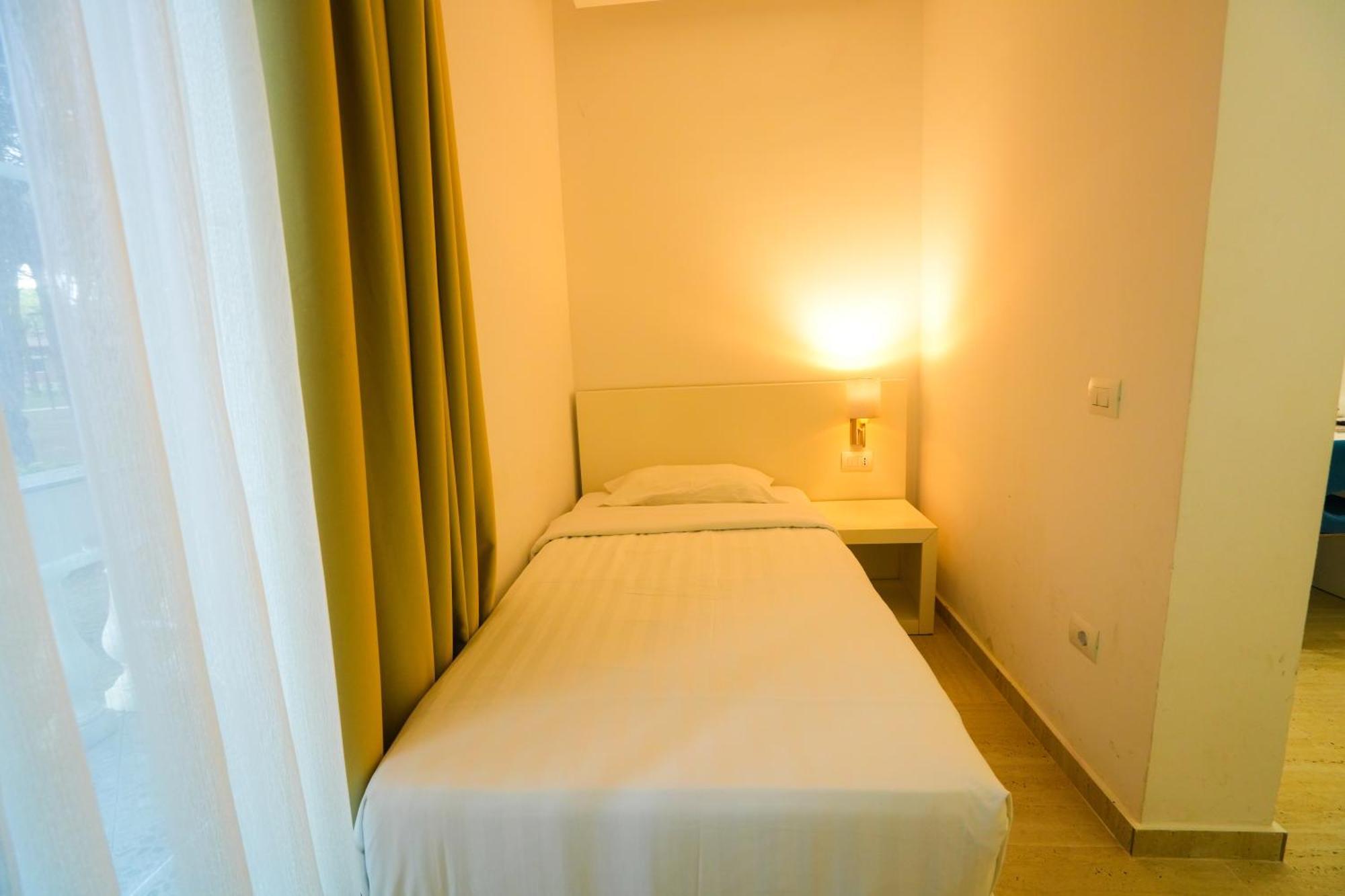 Triple Room with View