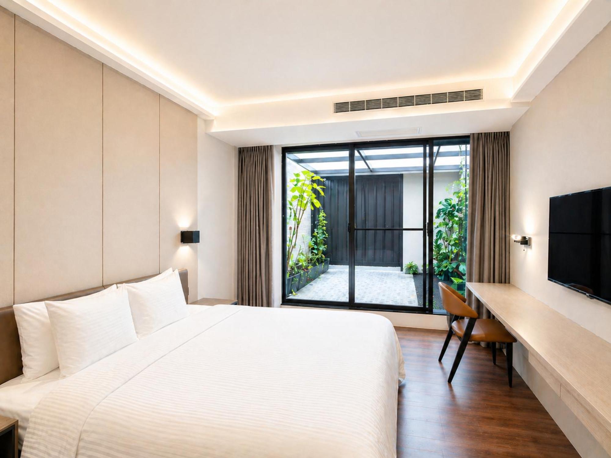 Family Connecting Room