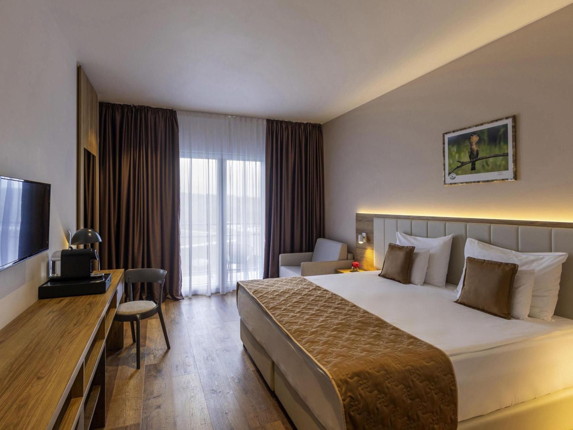 Superior Double Room with Balcony