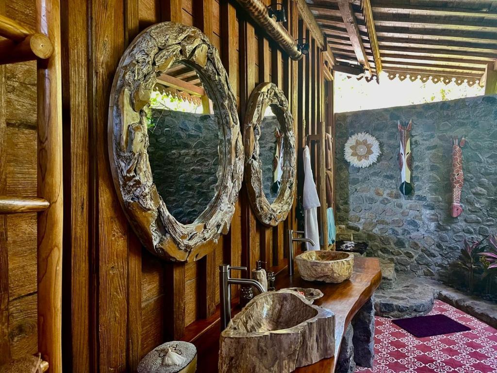 Bungalow with Sea View