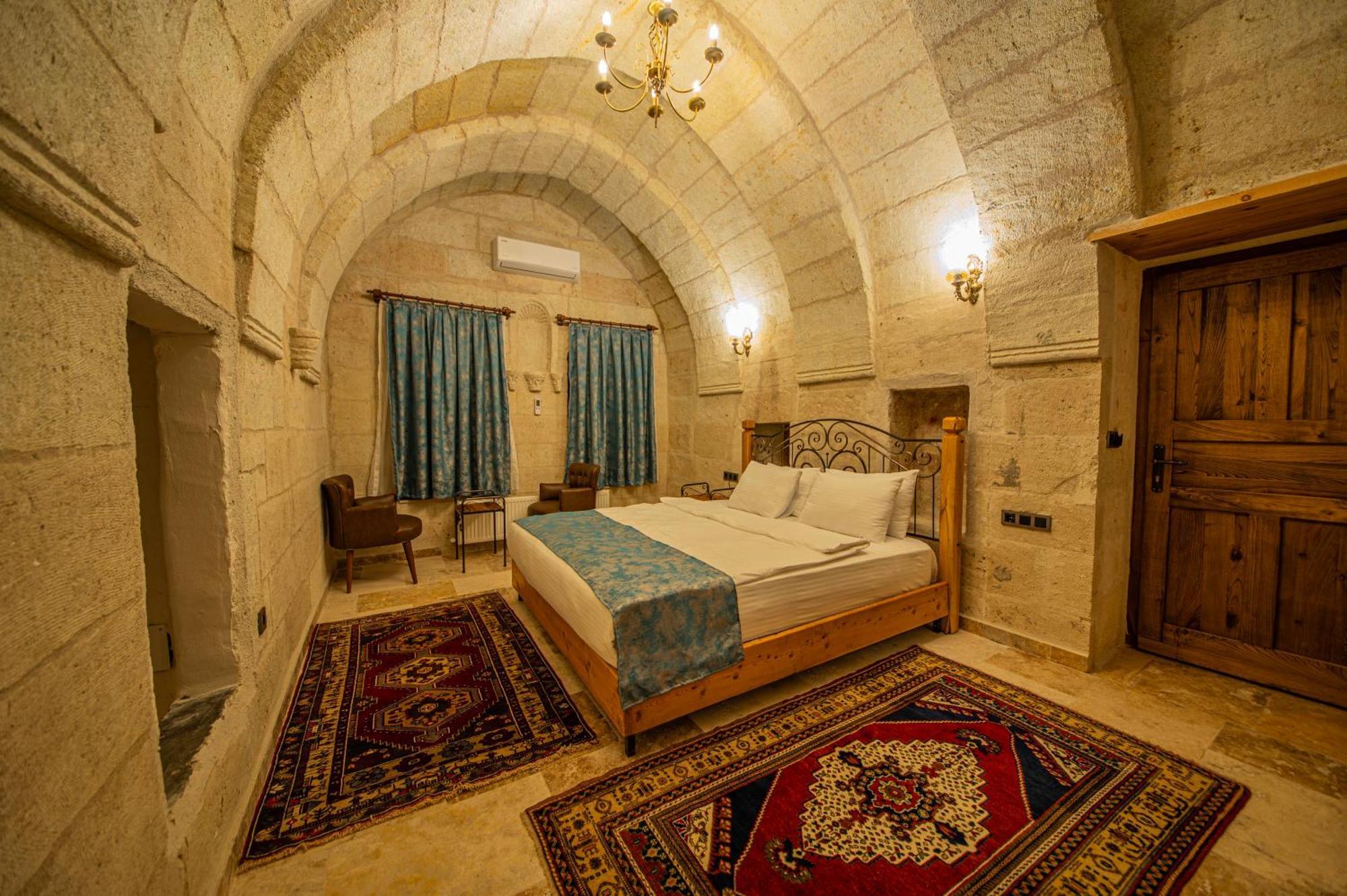 Deluxe King Room - Annex