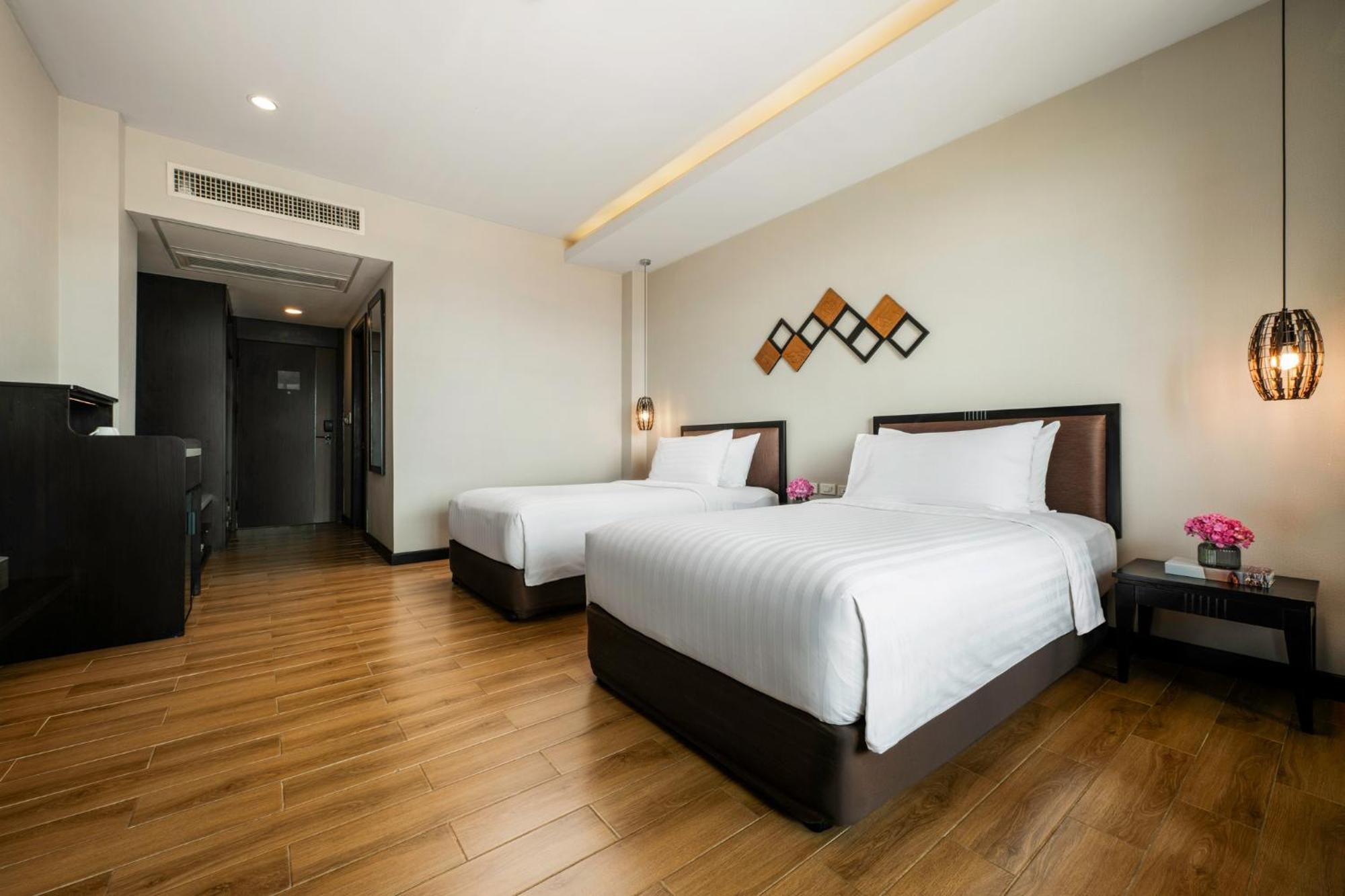 Superior Room River View with Balcony
