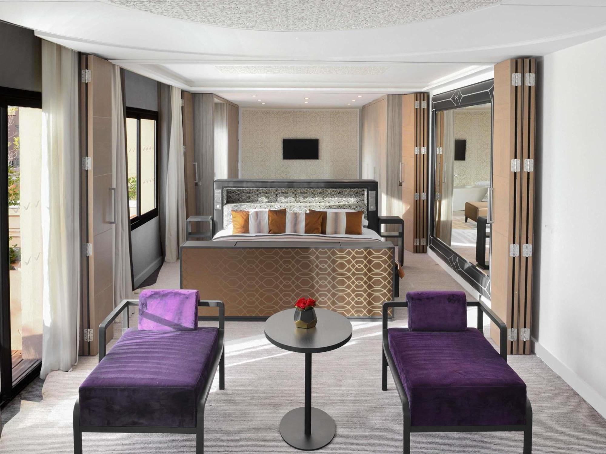 Two-Bedroom Penthouse with Living Room and Private Pool