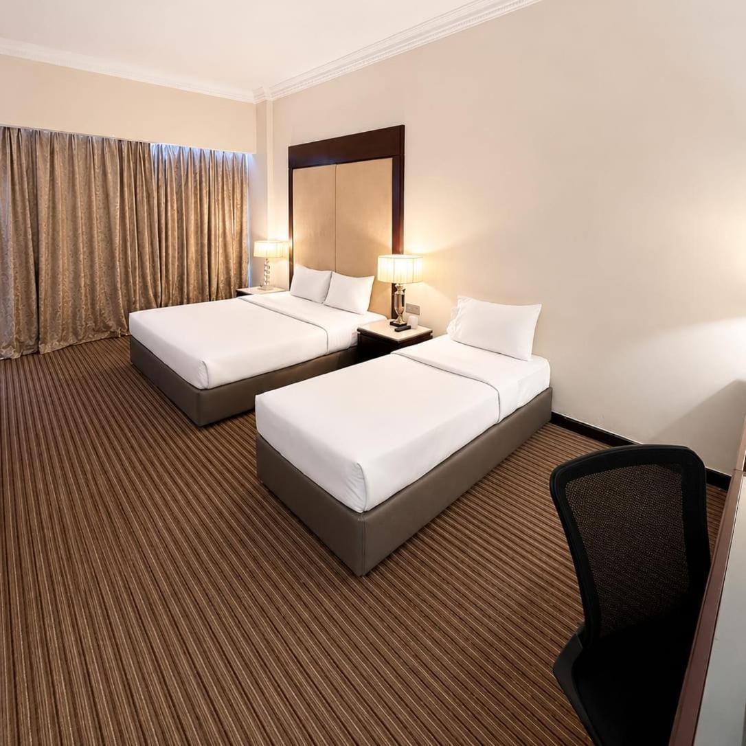Deluxe Triple Room