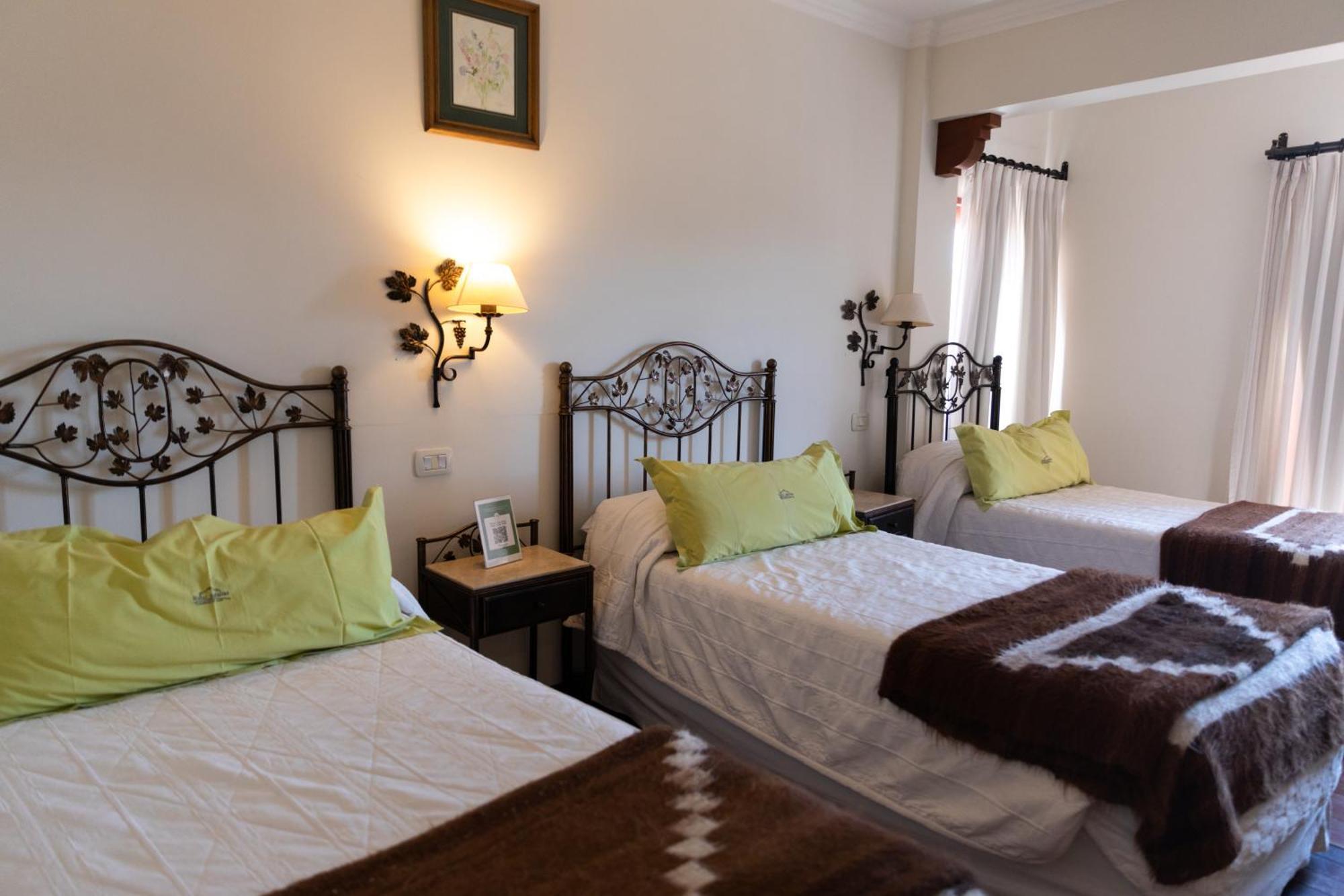Classic Triple Room