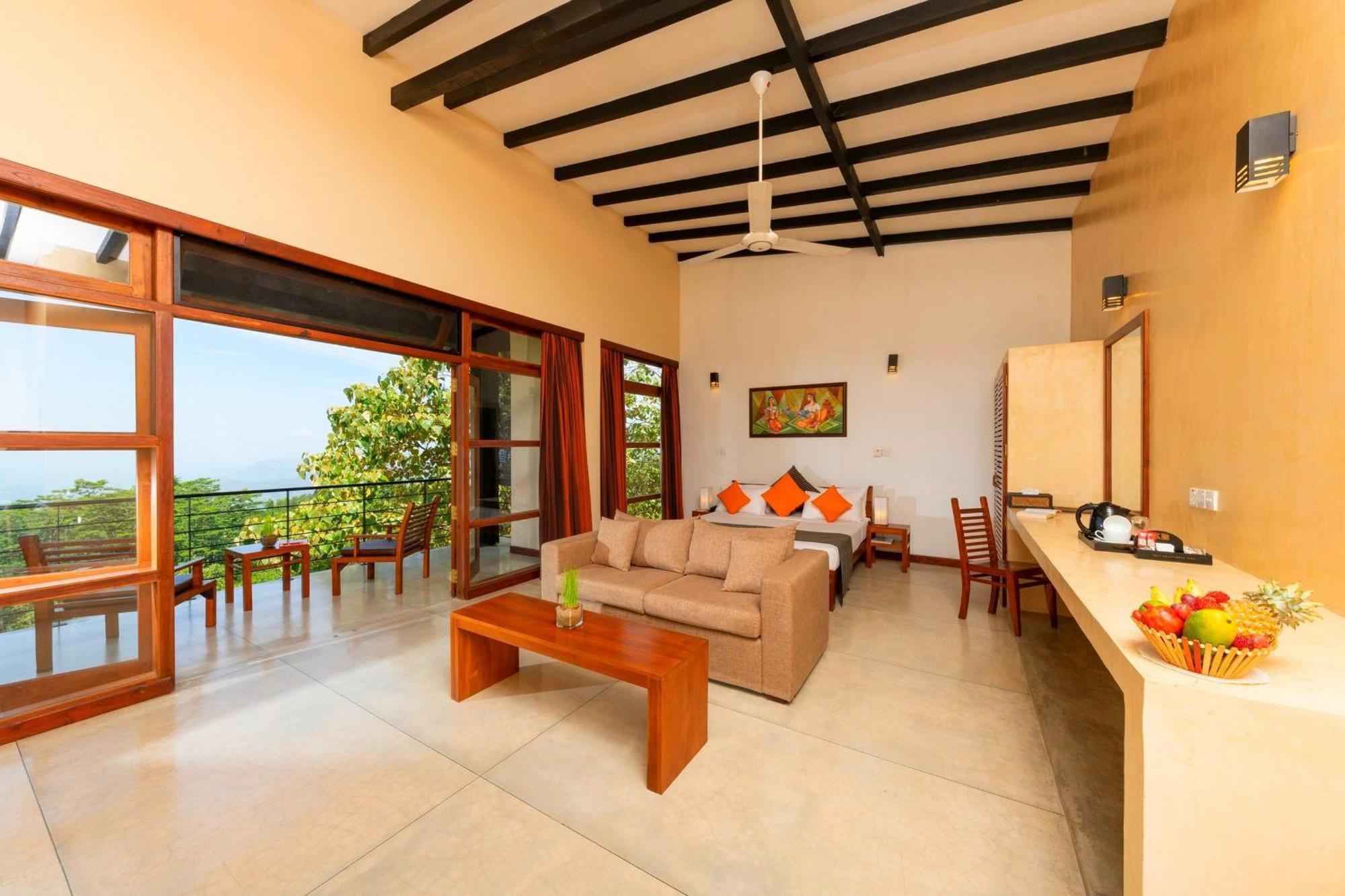 Suite with Mountain View