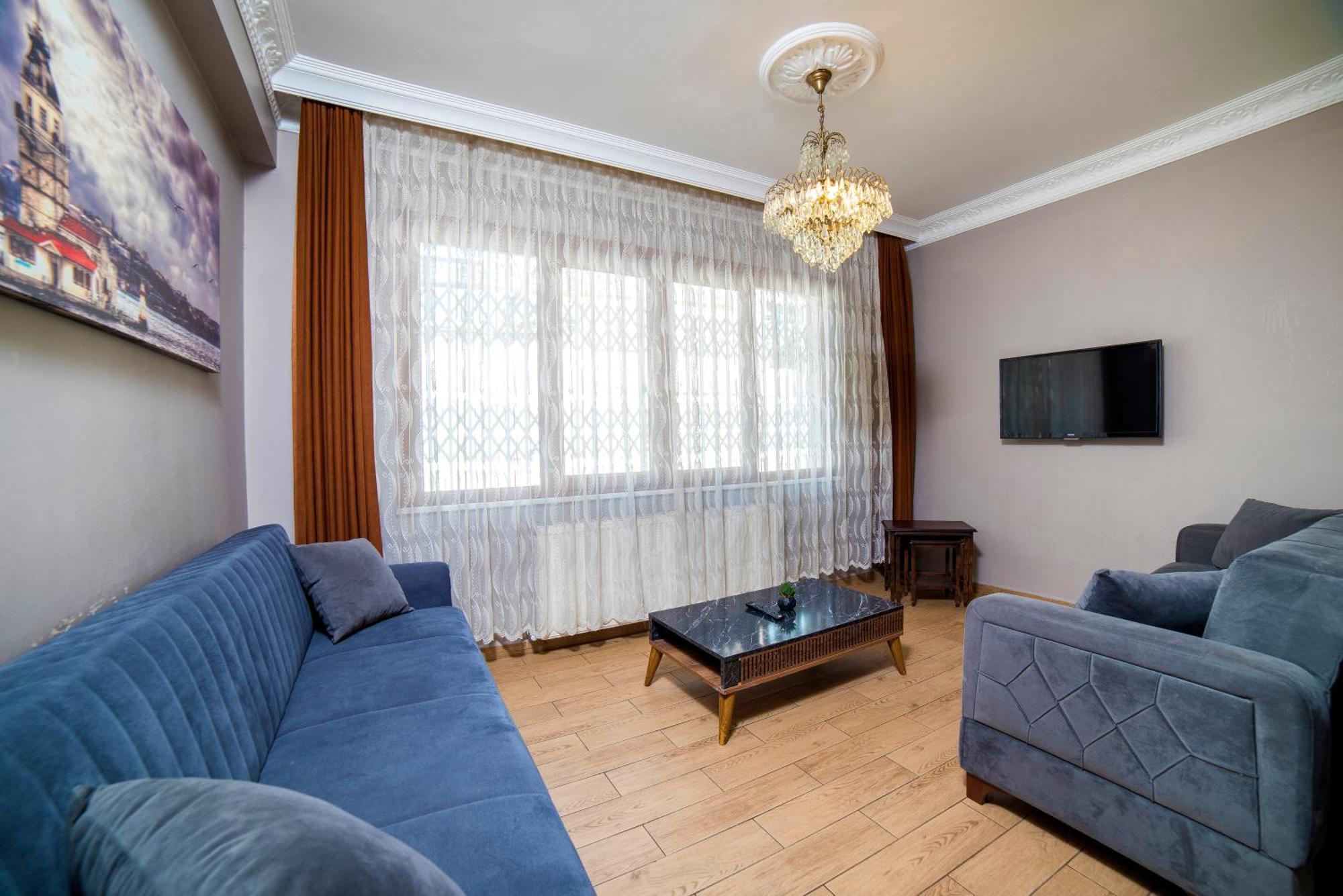 Apartment with Balcony