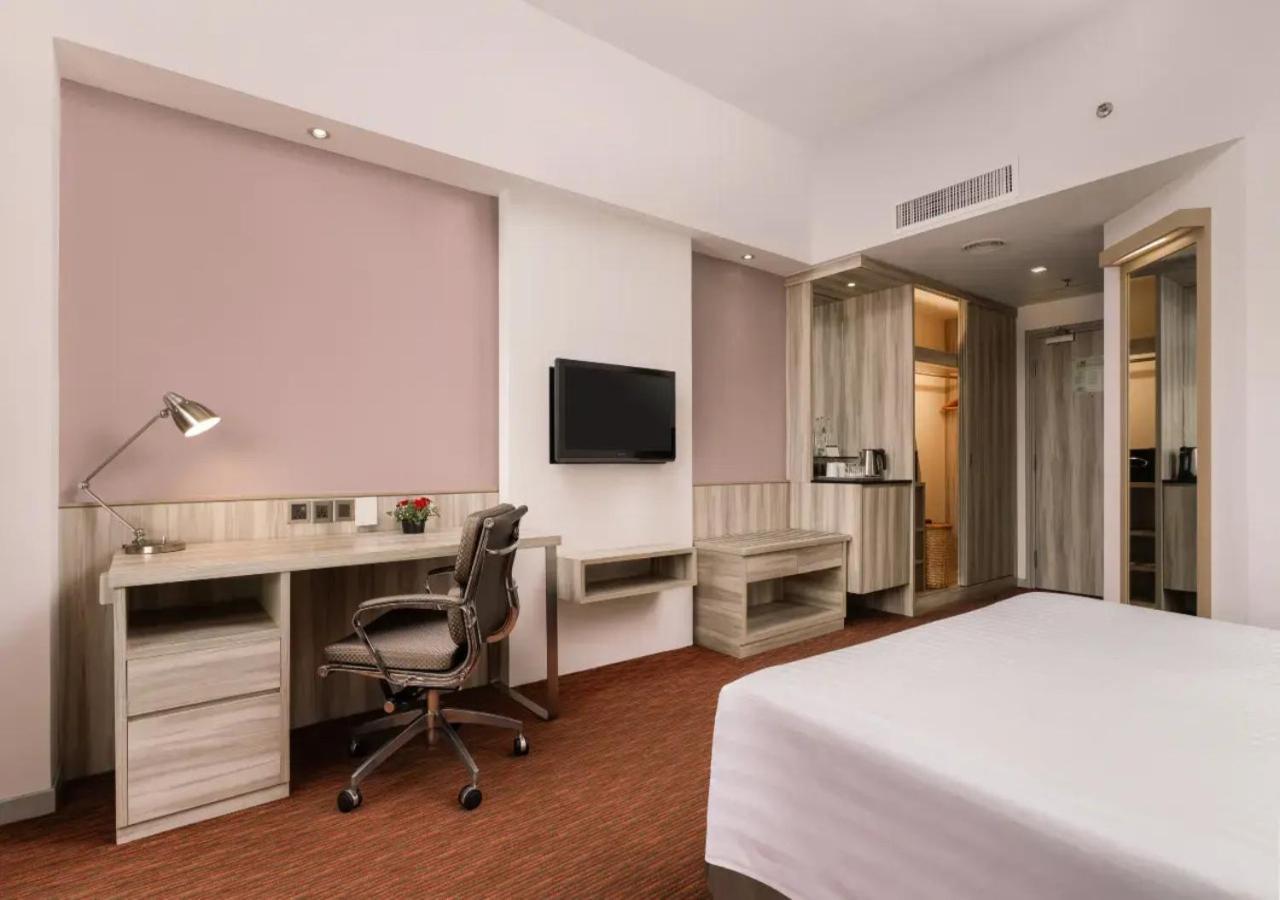 Superior King Room